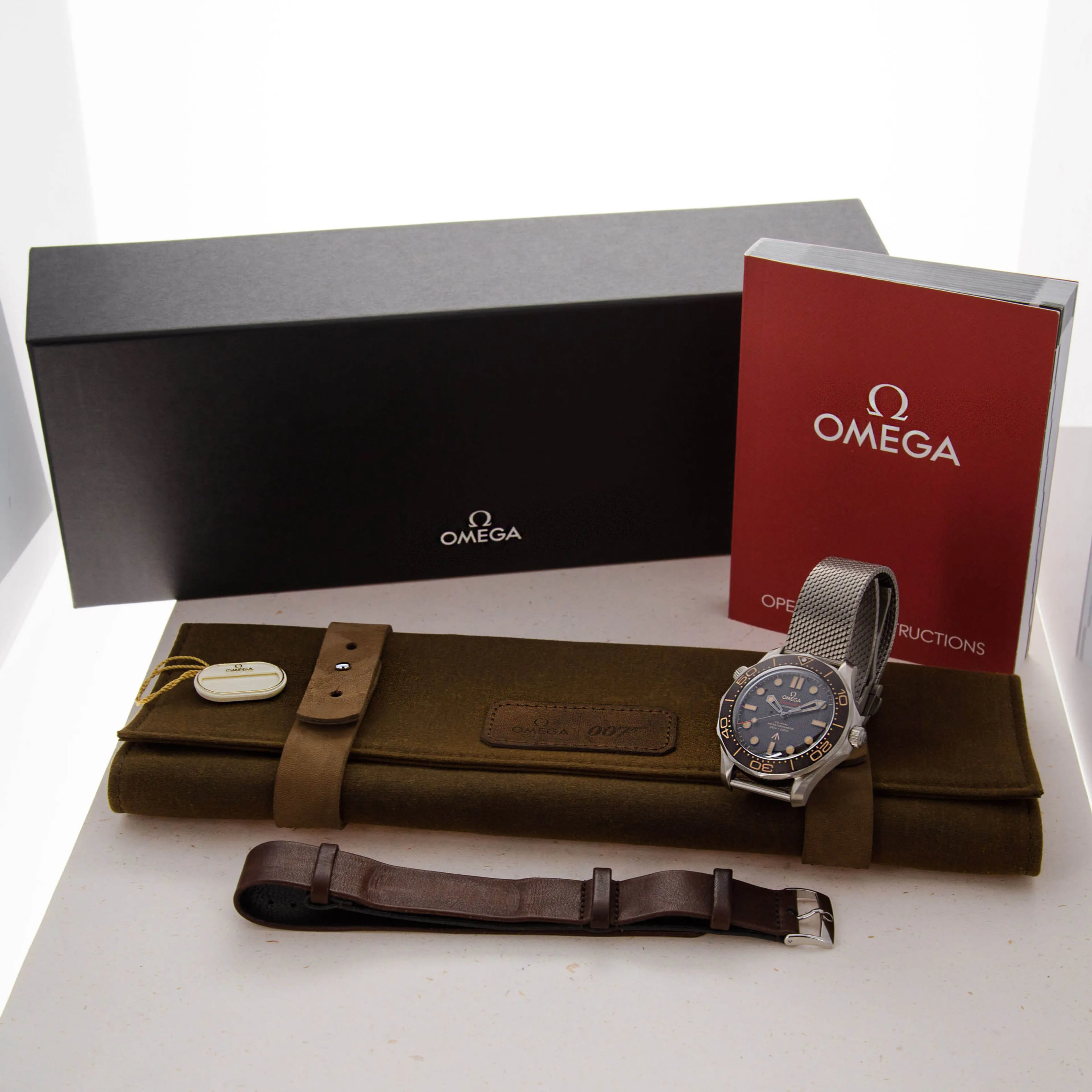 Omega Seamaster Diver 300M 210.90.42.20.01.001 42mm Titanium Brown 14