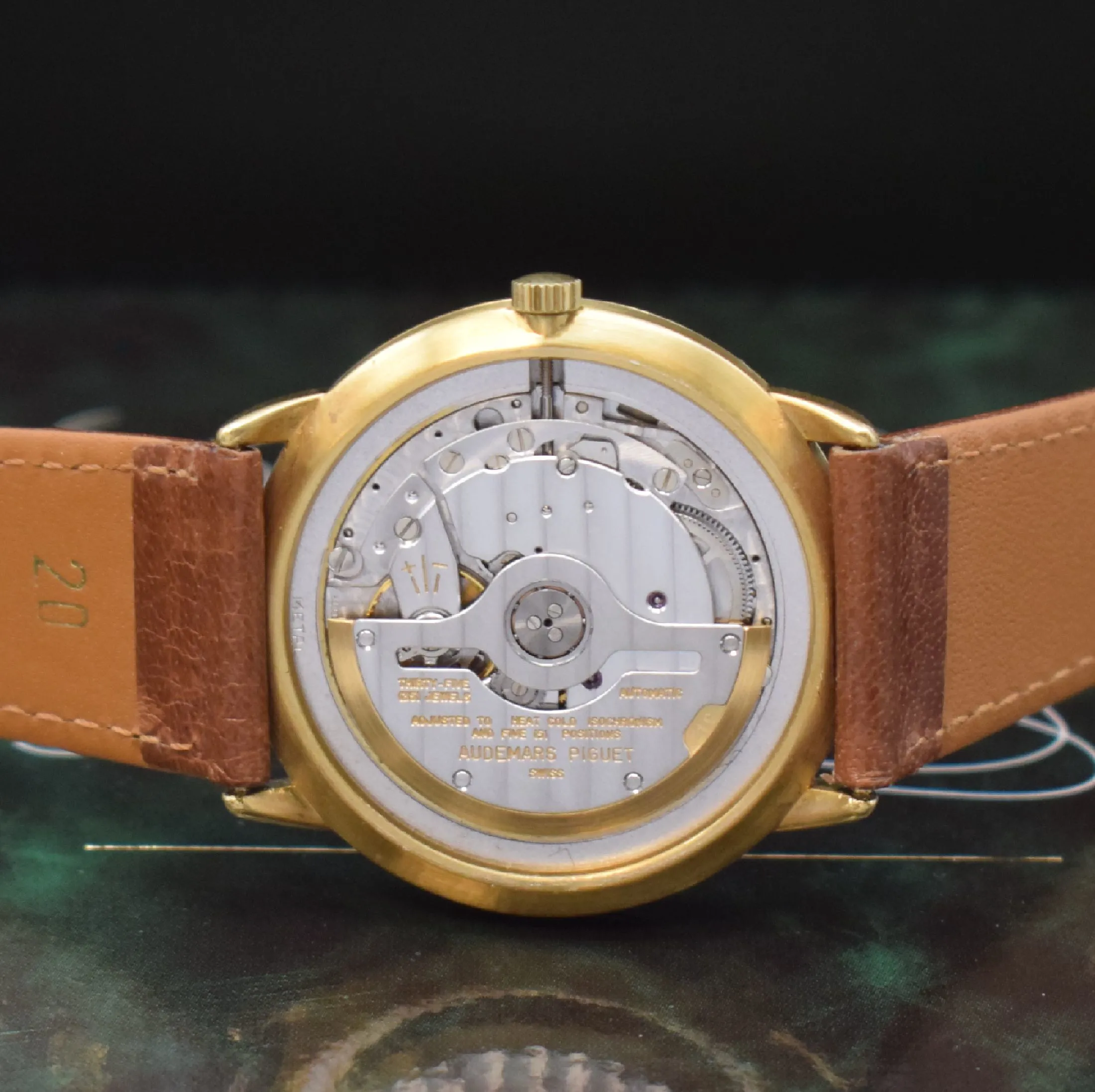 Audemars Piguet Dual Time 25685 36mm Yellow gold White 5