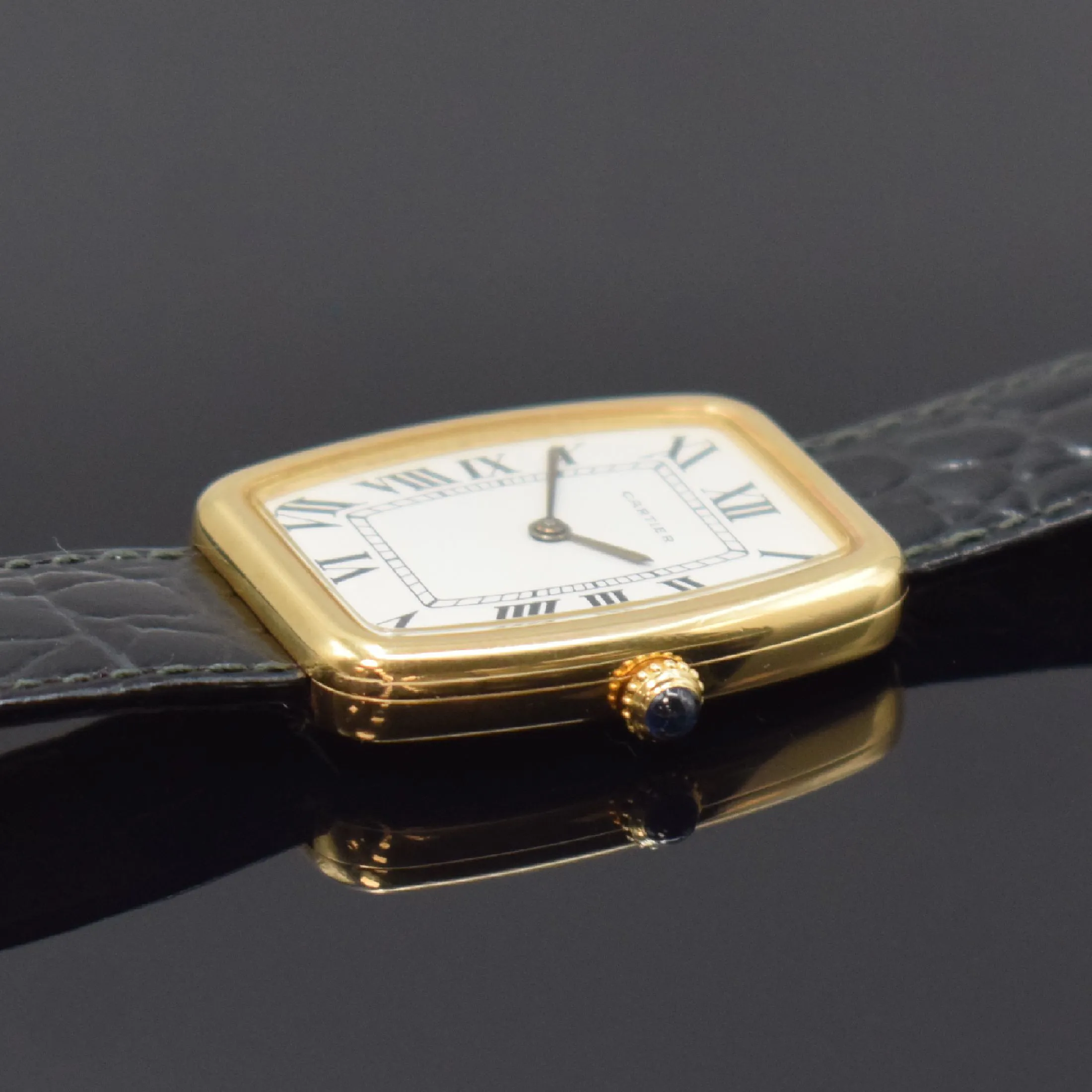 Cartier Paris 33mm Yellow gold White 2