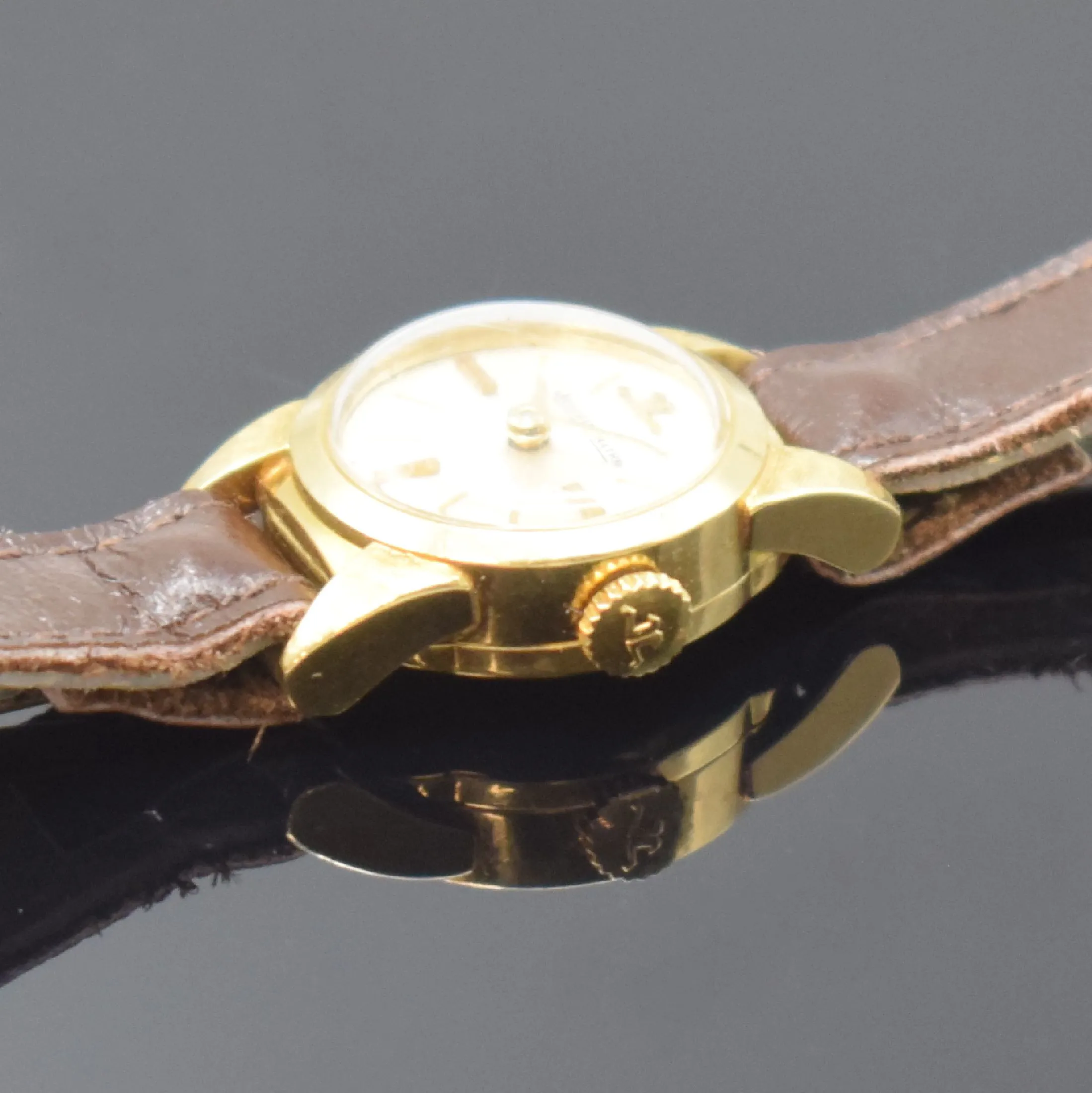 Jaeger-LeCoultre 16mm Yellow gold Silver 2