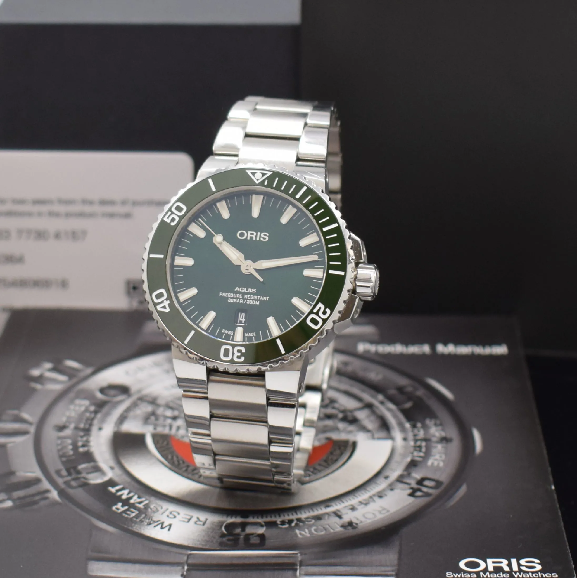 Oris Aquis Date 01 733 7730 4157 43mm Stainless steel Green