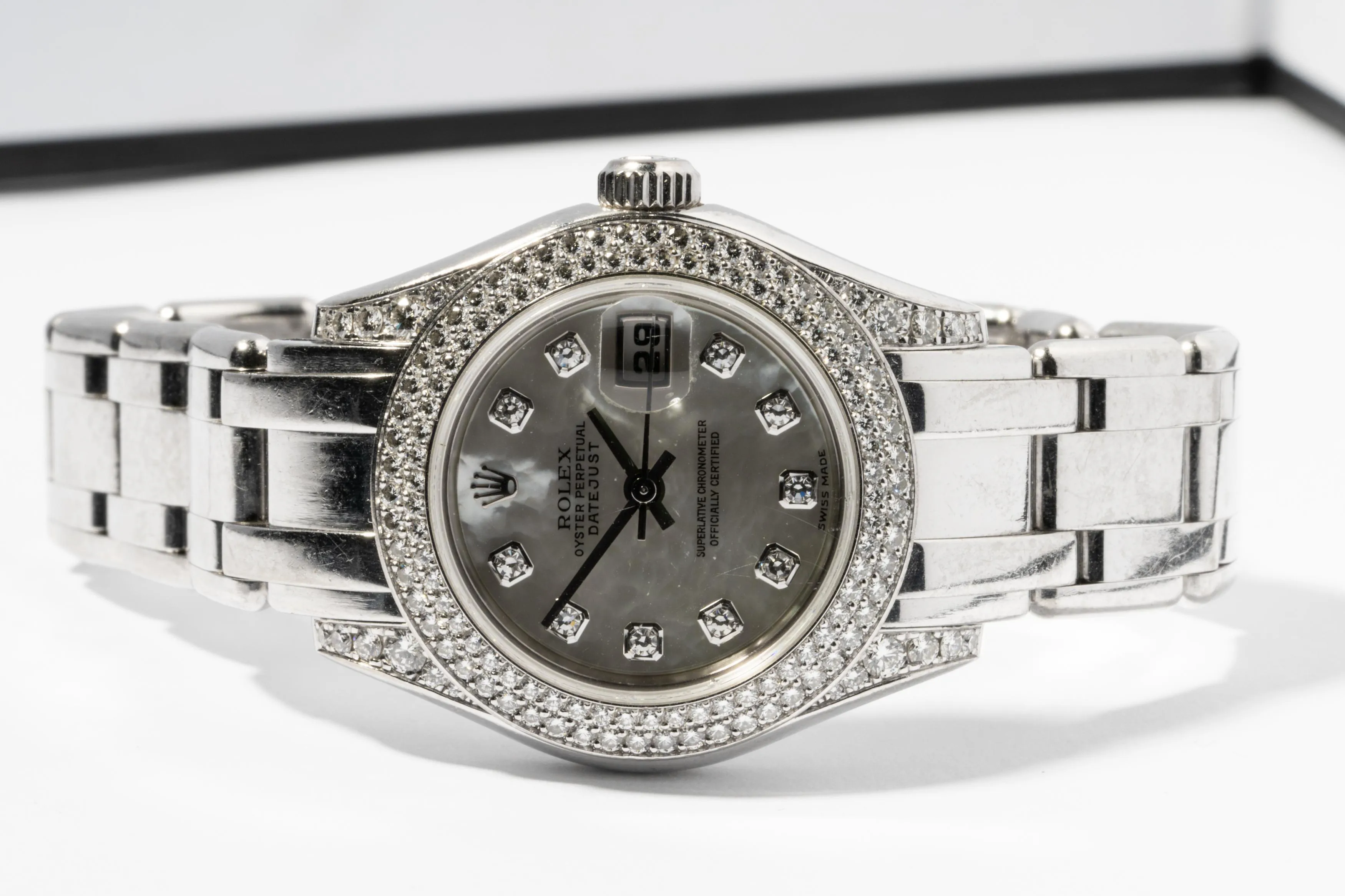 Rolex Datejust 27mm White gold and Diamond Mother-of-pearl 2