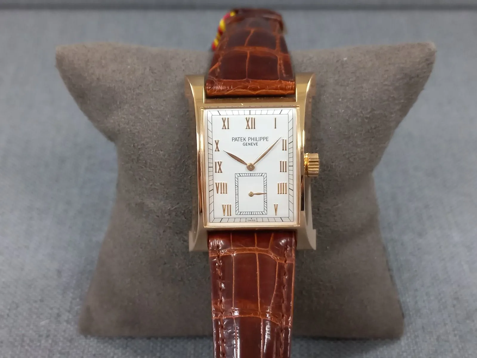 Patek Philippe Gondolo 5500R Rose gold and Stainless steel