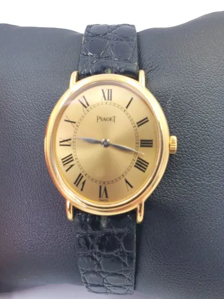 Piaget 9822 27mm Yellow gold Gilt 1