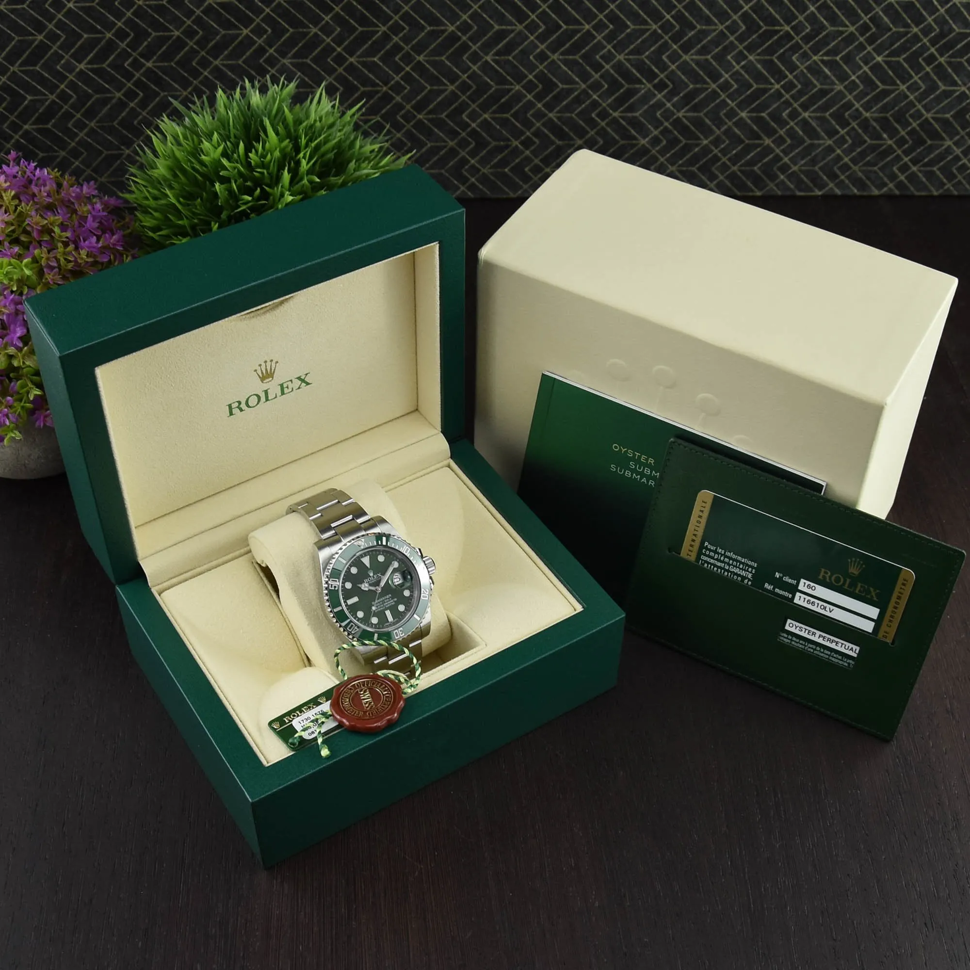 Rolex Submariner 116610LV 40mm Steel Green 4