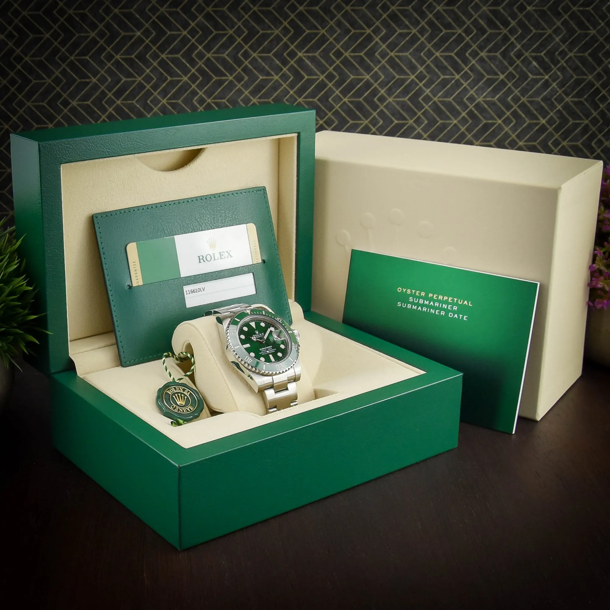 Rolex Submariner 116610LV 40mm Steel Green 5