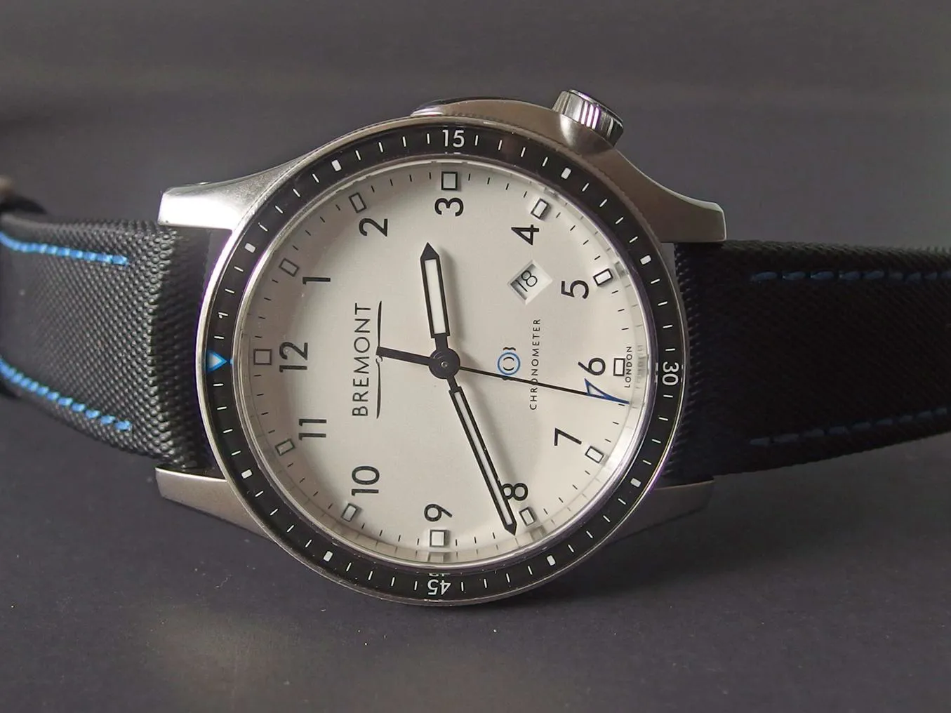 Bremont Boeing 43mm Stainless steel White 4