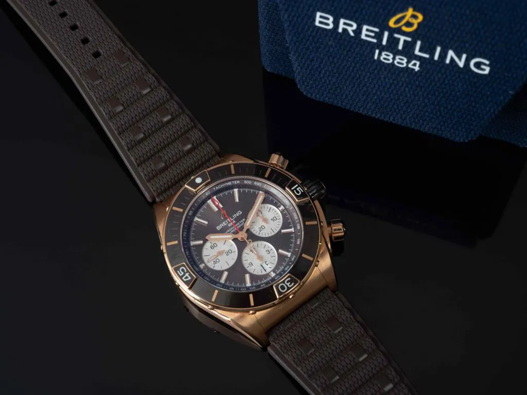 Breitling Chronomat RB0136 44mm Rose gold Brown