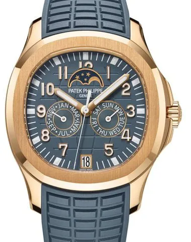 Patek Philippe Aquanaut 5261R-001 40mm Rose gold Blue