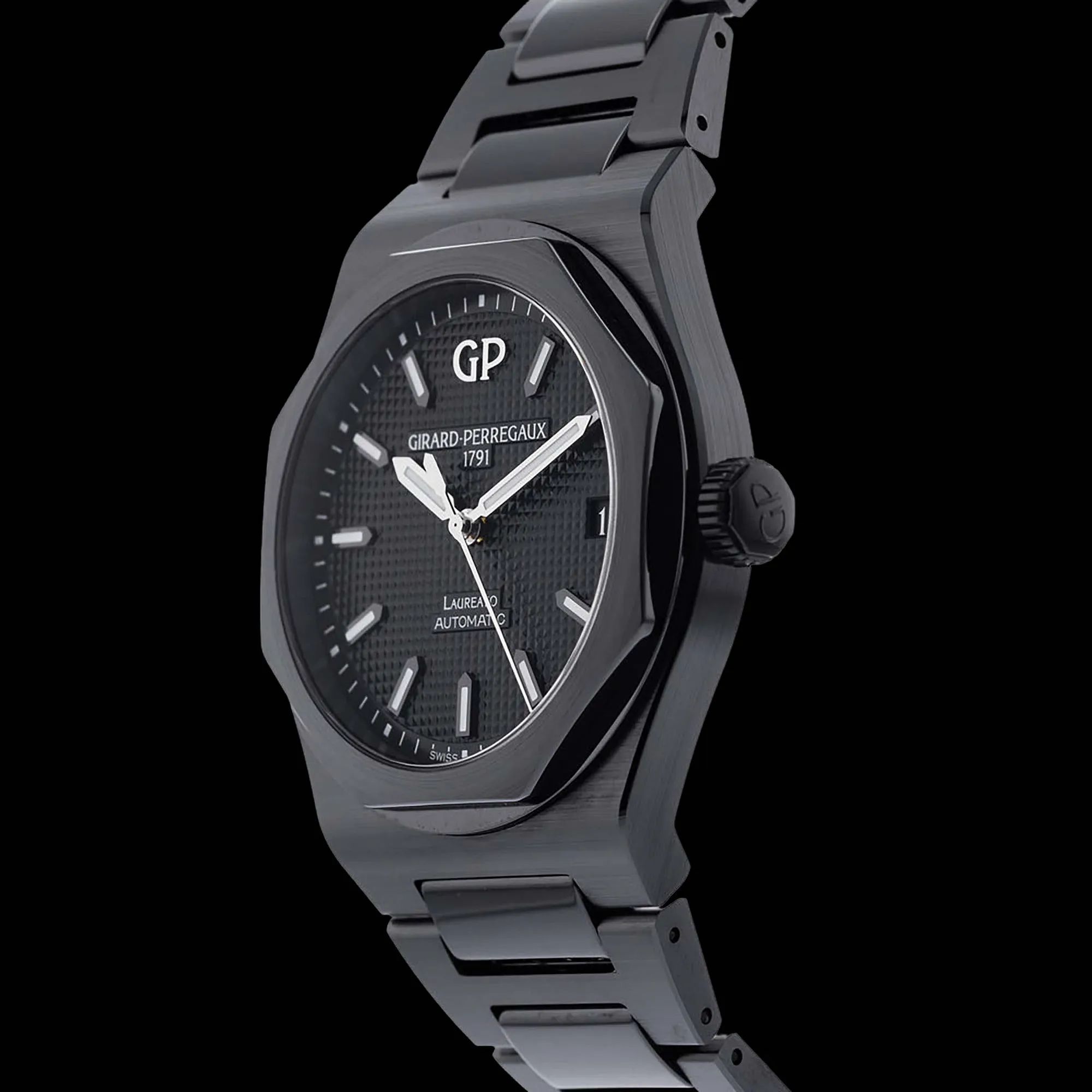 Girard-Perregaux Laureato 42mm Ceramic Black 1