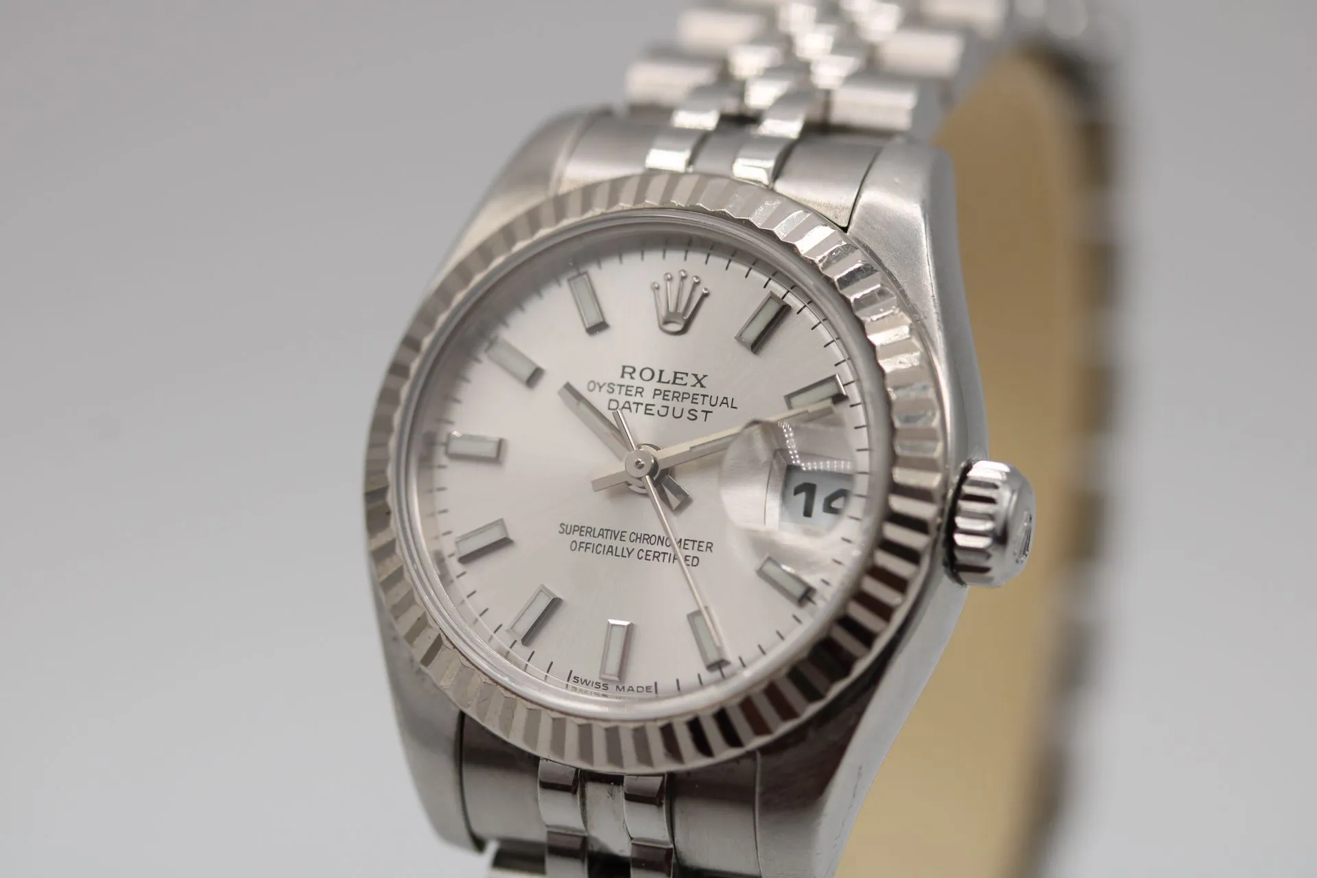 Rolex Lady-Datejust 179174 26mm White gold and Stainless steel Silver Baton 1