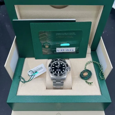 Rolex Submariner 124060LN 41mm Stainless steel Black