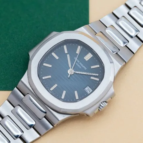 Patek Philippe Nautilus 3800 37mm Stainless steel Blue