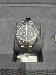 Omega Speedmaster Moonwatch 311.30.42.30.01.005 Stainless steel Black