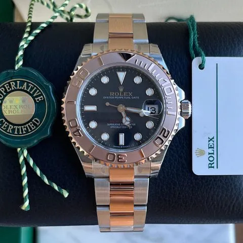 Rolex Yacht-Master 37 268621 37mm Yellow gold and Stainless steel Black