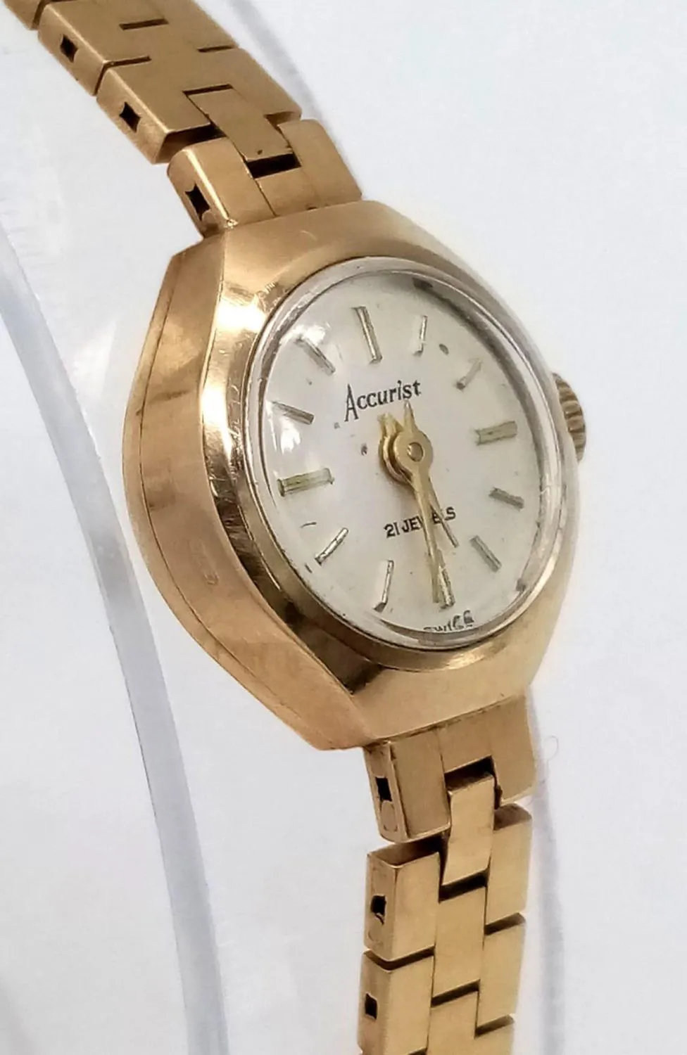 Accurist 15mm Yellow gold White 2