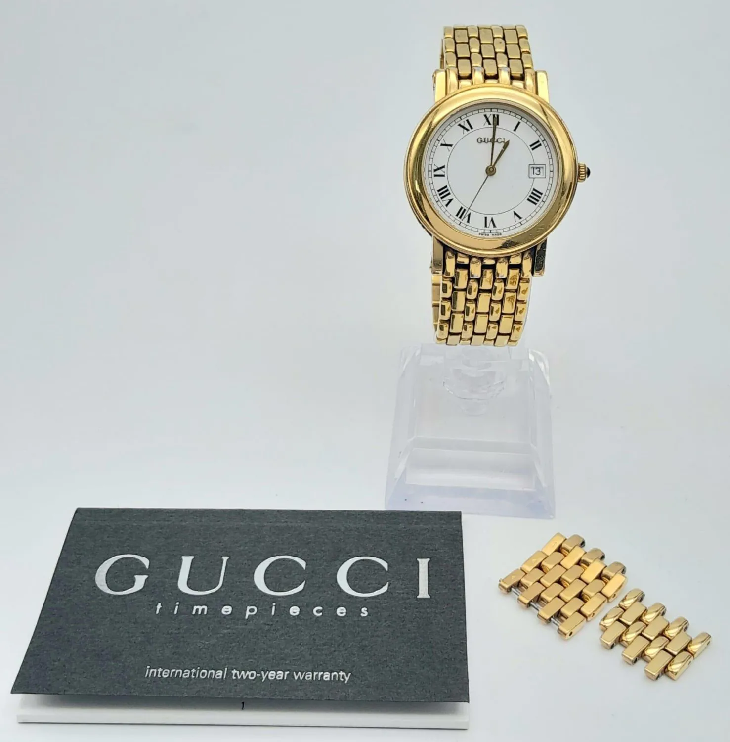 Gucci 37mm Yellow gold White 4