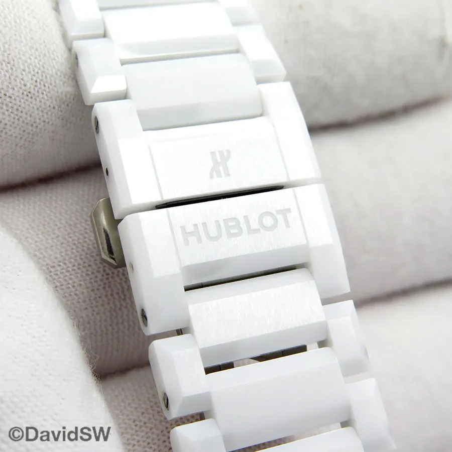 Hublot Big Bang 451.HX.1123.HX 42mm White ceramic Skeleton 7