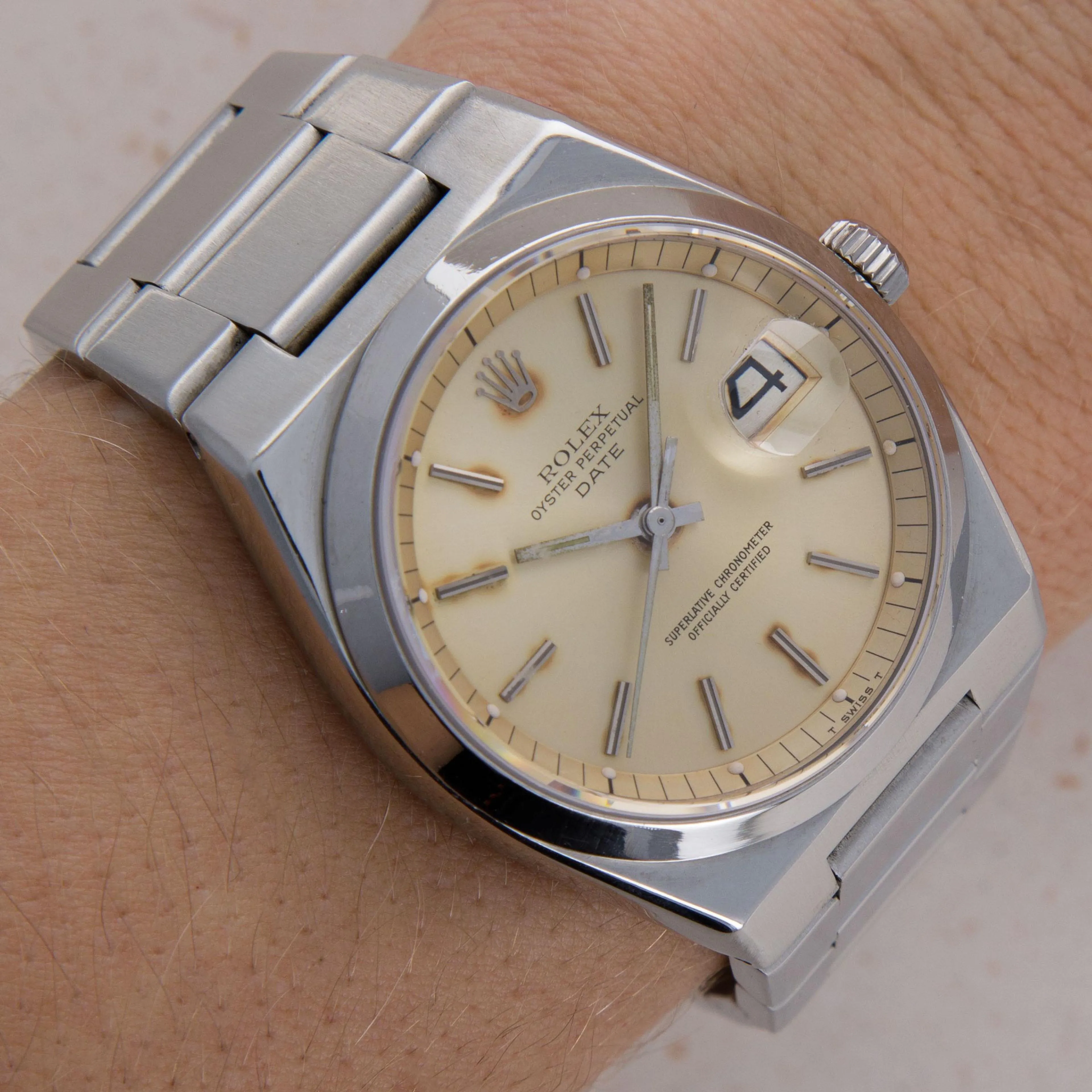 Rolex Oyster Perpetual Date 1530 36mm Stainless steel Silver 15