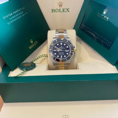 Rolex Submariner 126613LN 41mm Yellow gold and Stainless steel Black