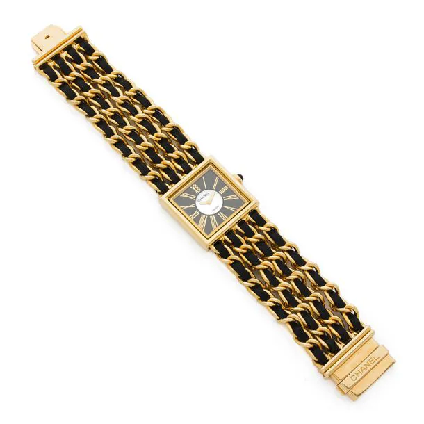 Chanel Mademoiselle R.N.32165 22.5mm Yellow gold Black