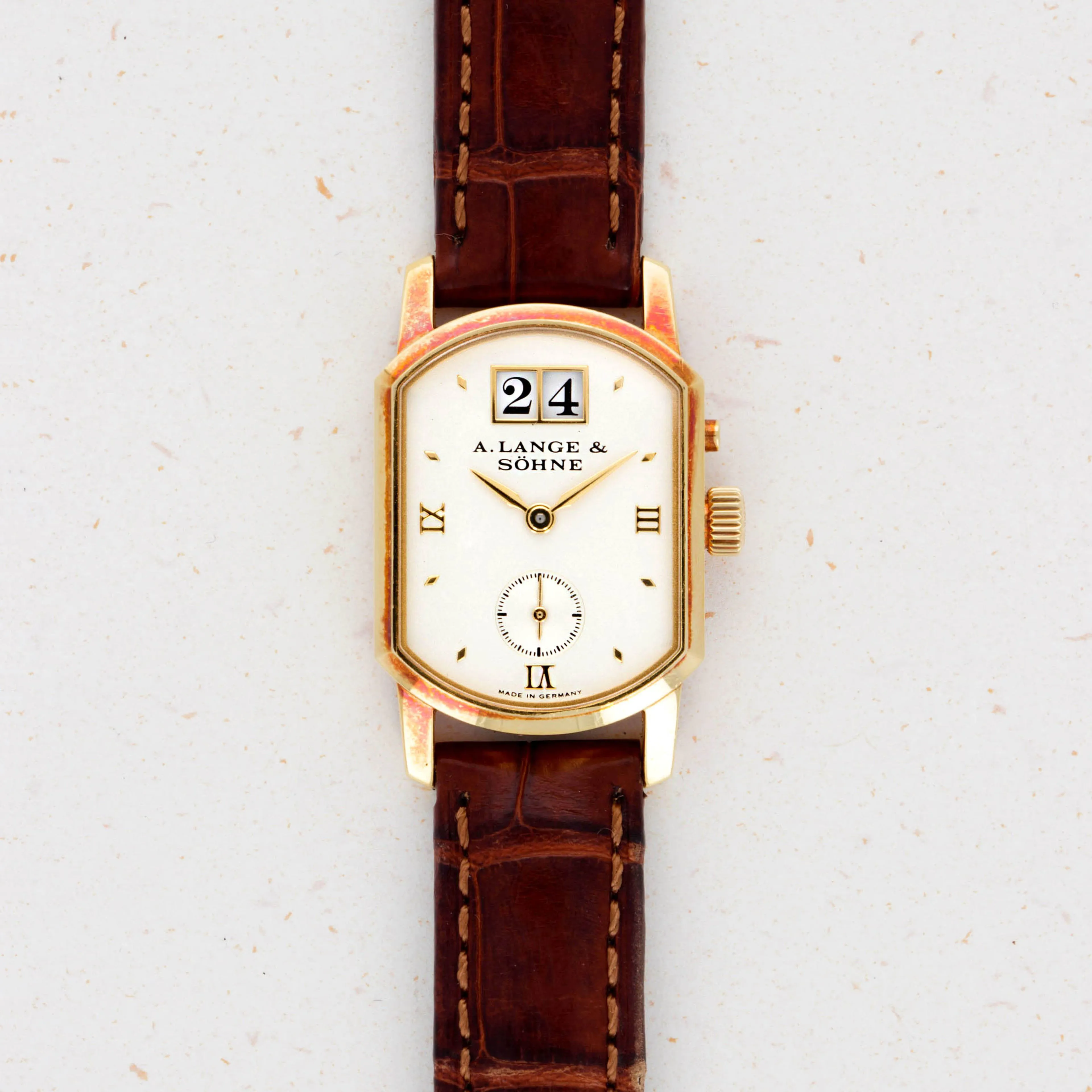 A. Lange & Söhne Arkade 103.021 29mm Yellow gold Champagne