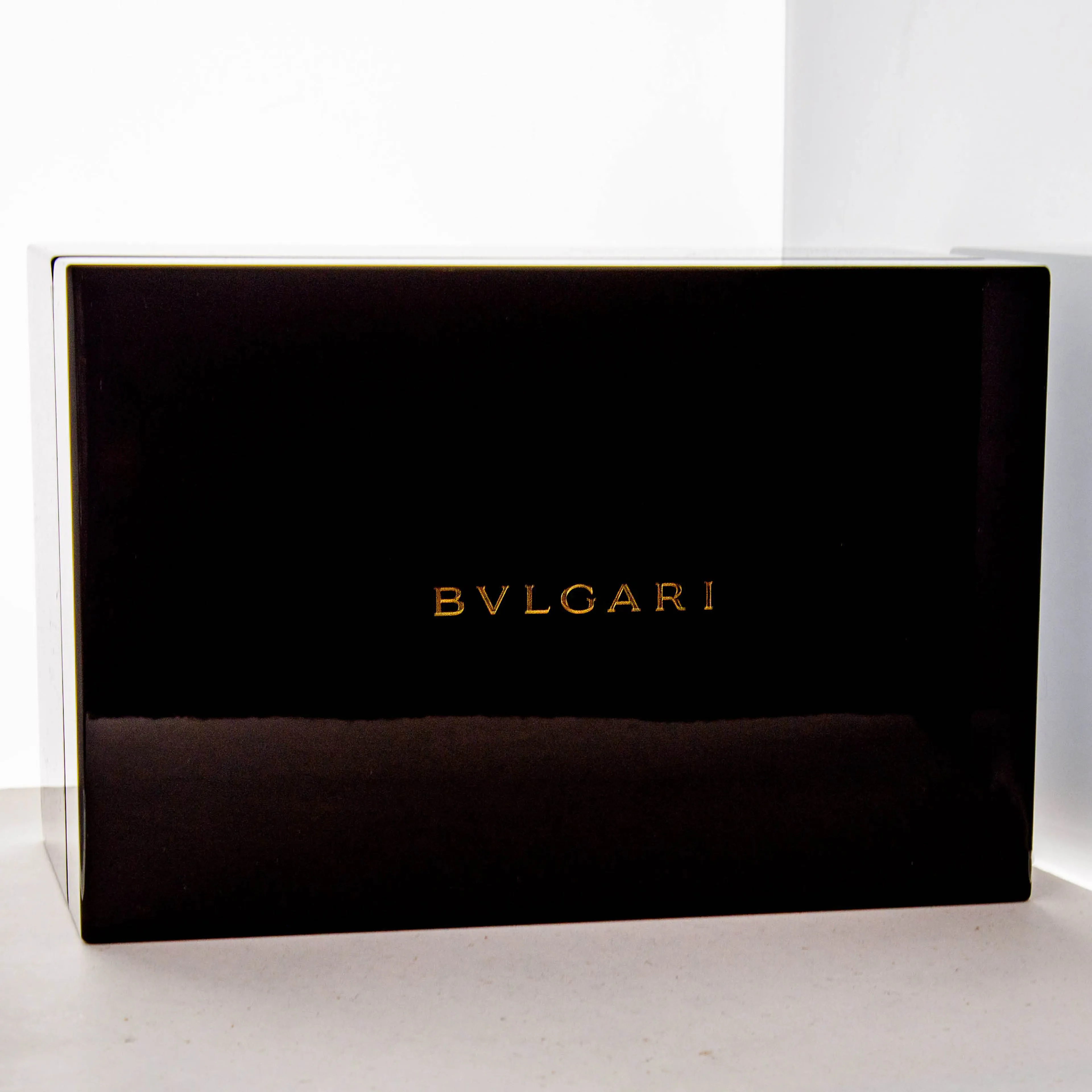 Bulgari Octo 103621 43mm Ceramic Green 15