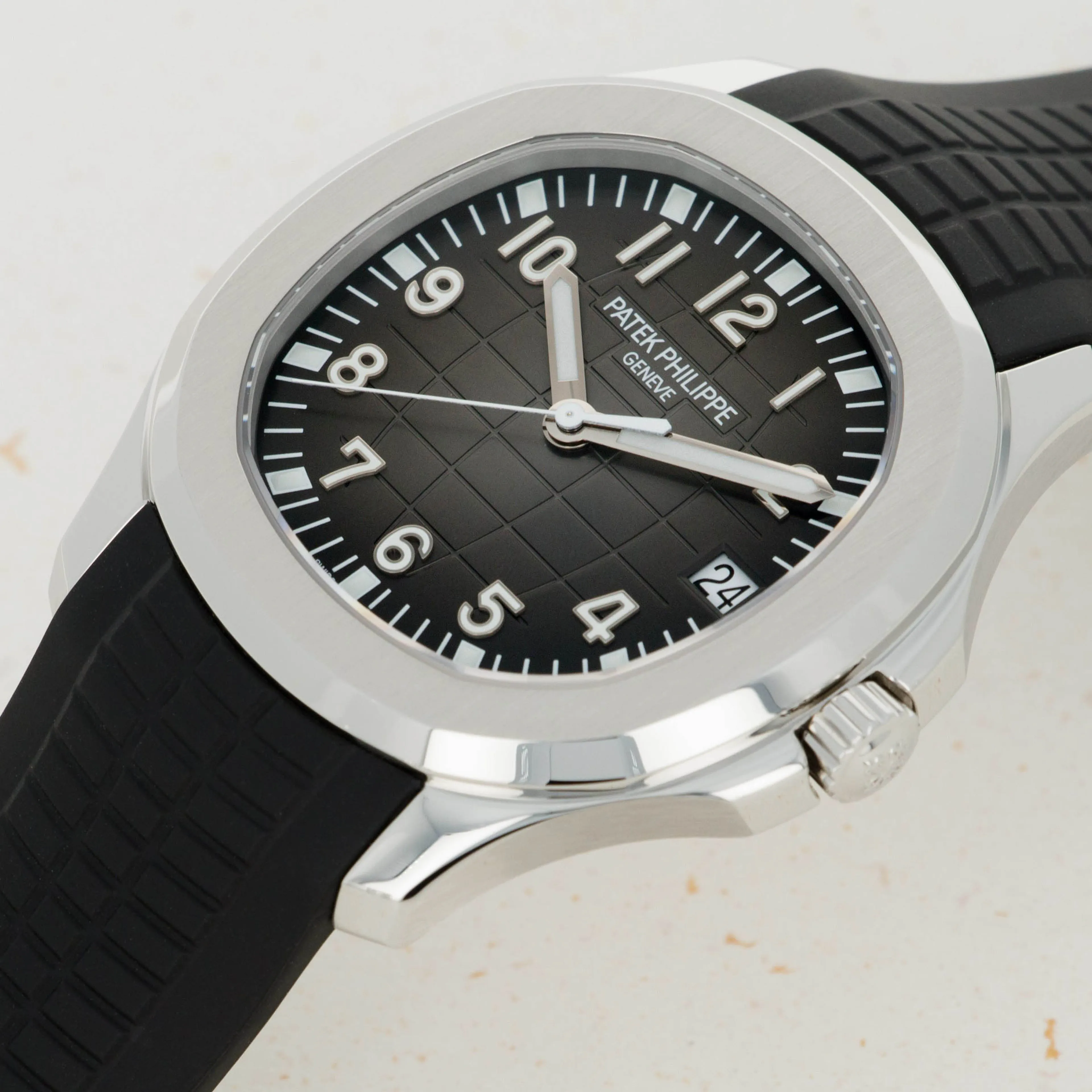 Patek Philippe Aquanaut 5167A 40.8mm Stainless steel Black 2