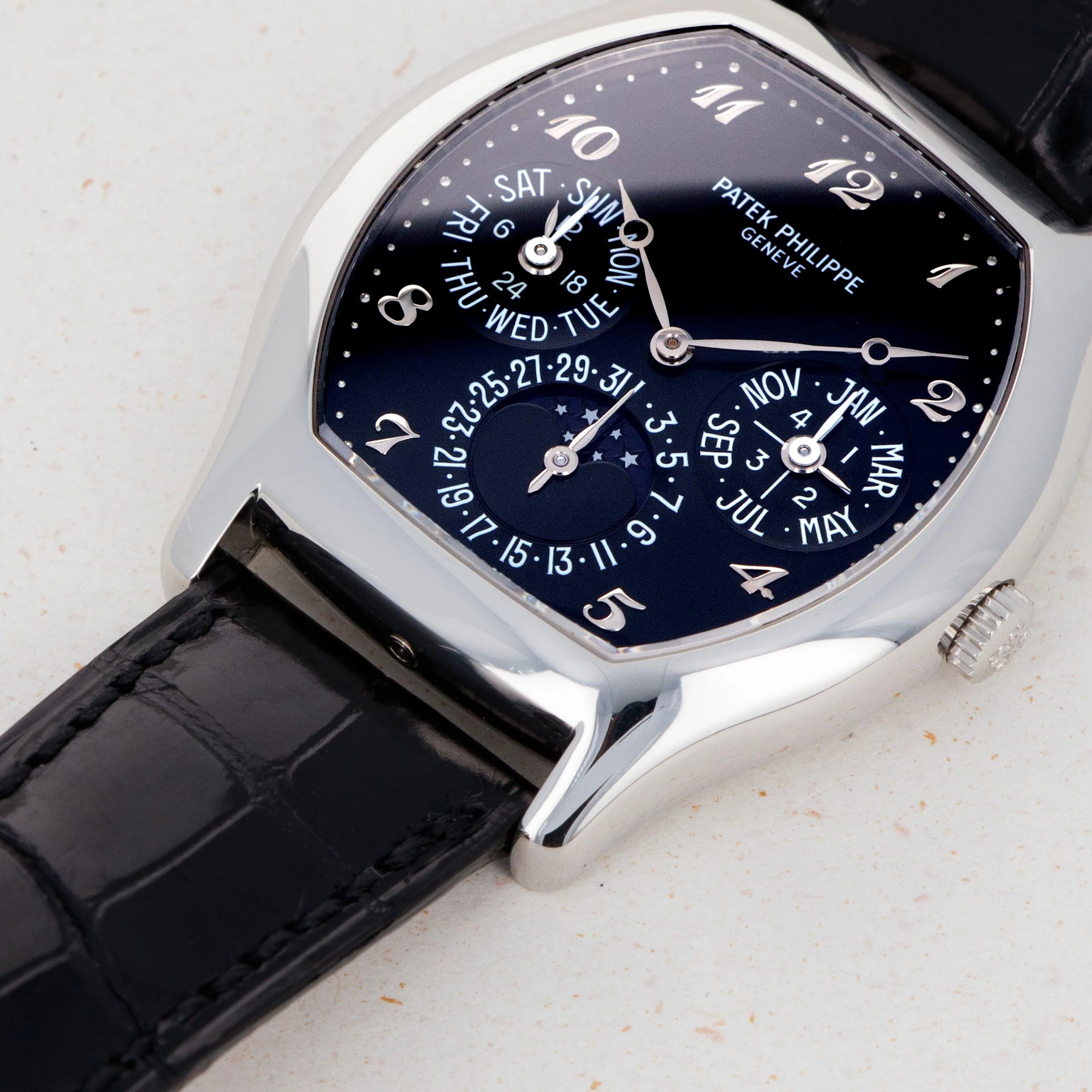 Patek Philippe Grand Complications Perpetual Calendar 5040P 35.25mm Platinum Black 2