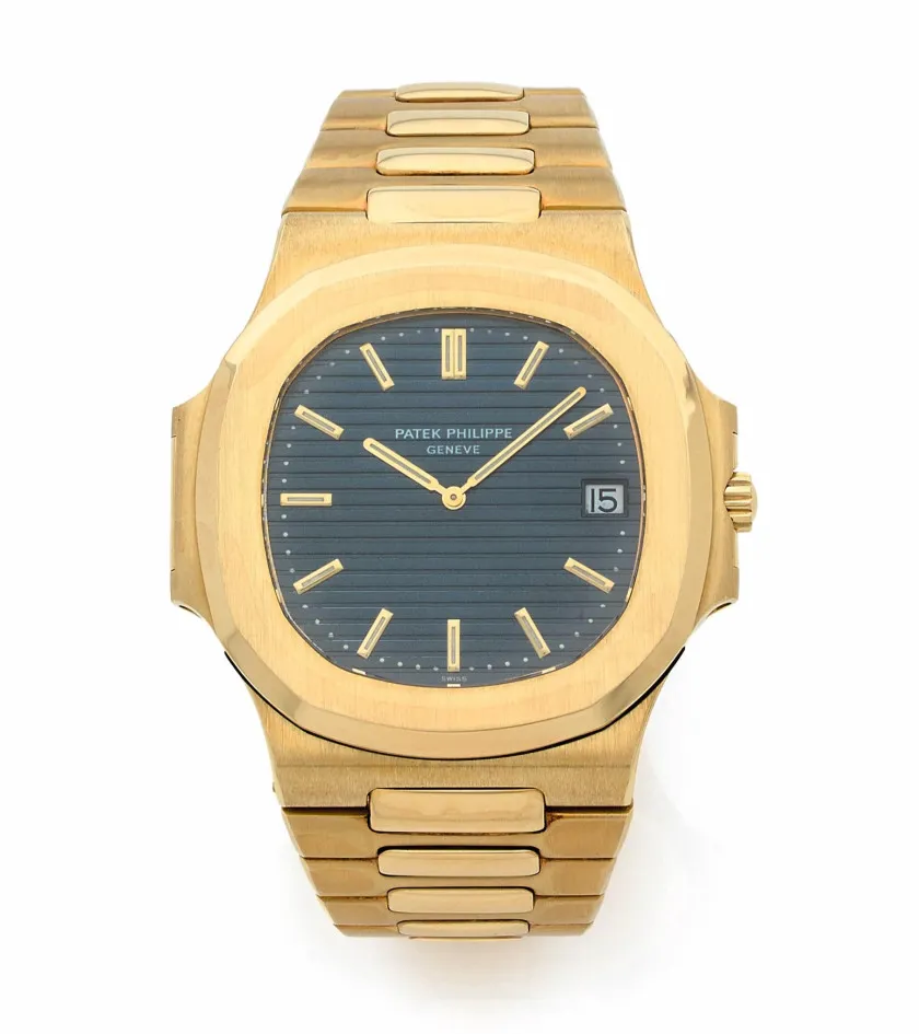 Patek Philippe Nautilus 3700/1j 42mm Yellow gold Black