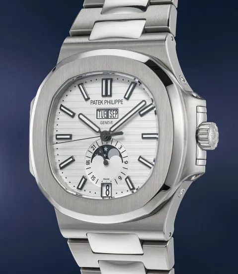 Patek Philippe Nautilus 5726/1A 40.5mm Stainless steel White