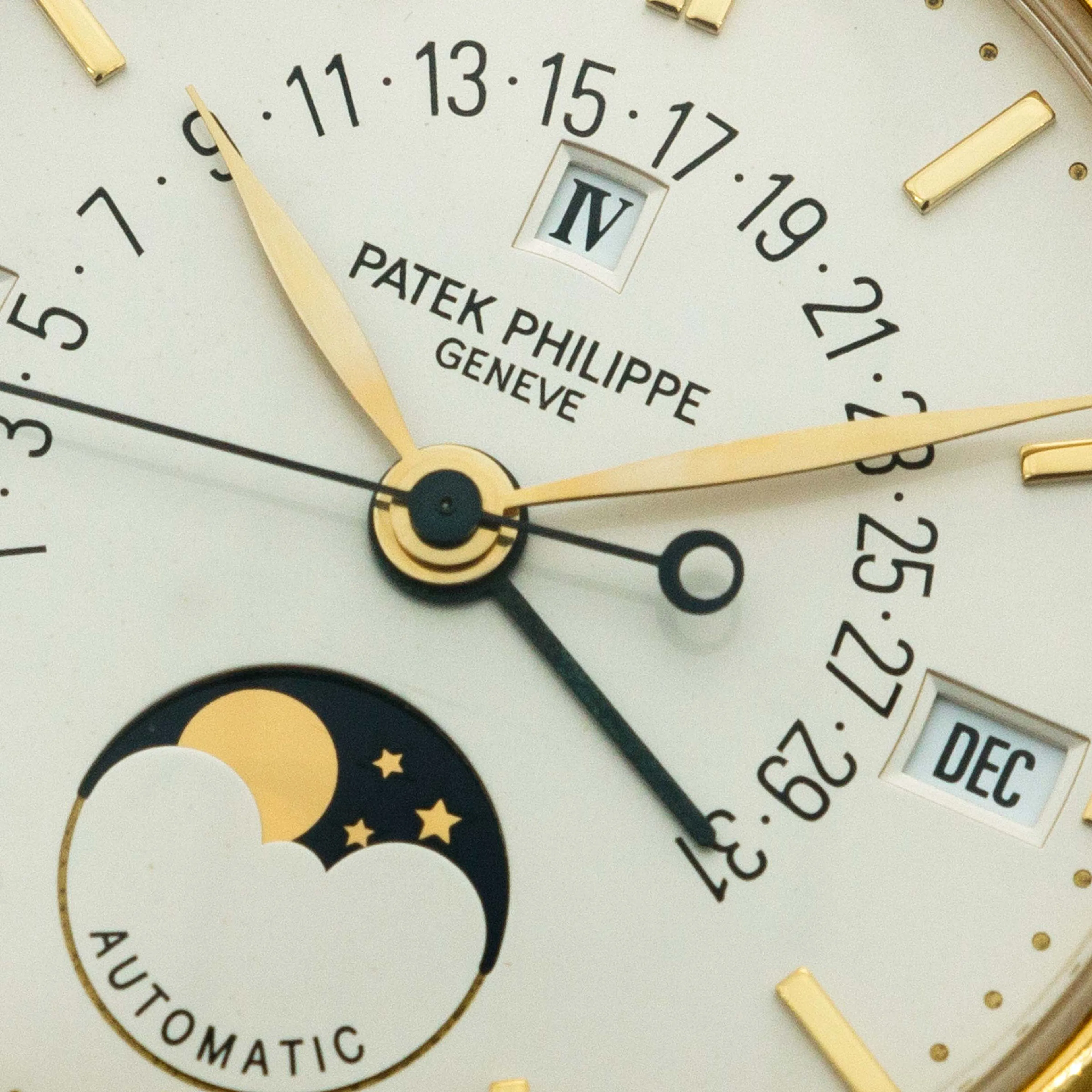 Patek Philippe Perpetual Calendar 5050J 35mm Yellow gold Silver 10