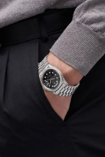 Rolex Day-Date 6612B, inside caseback stamped "6612" and "6613" 36mm Platinum and Diamond Black gloss 2