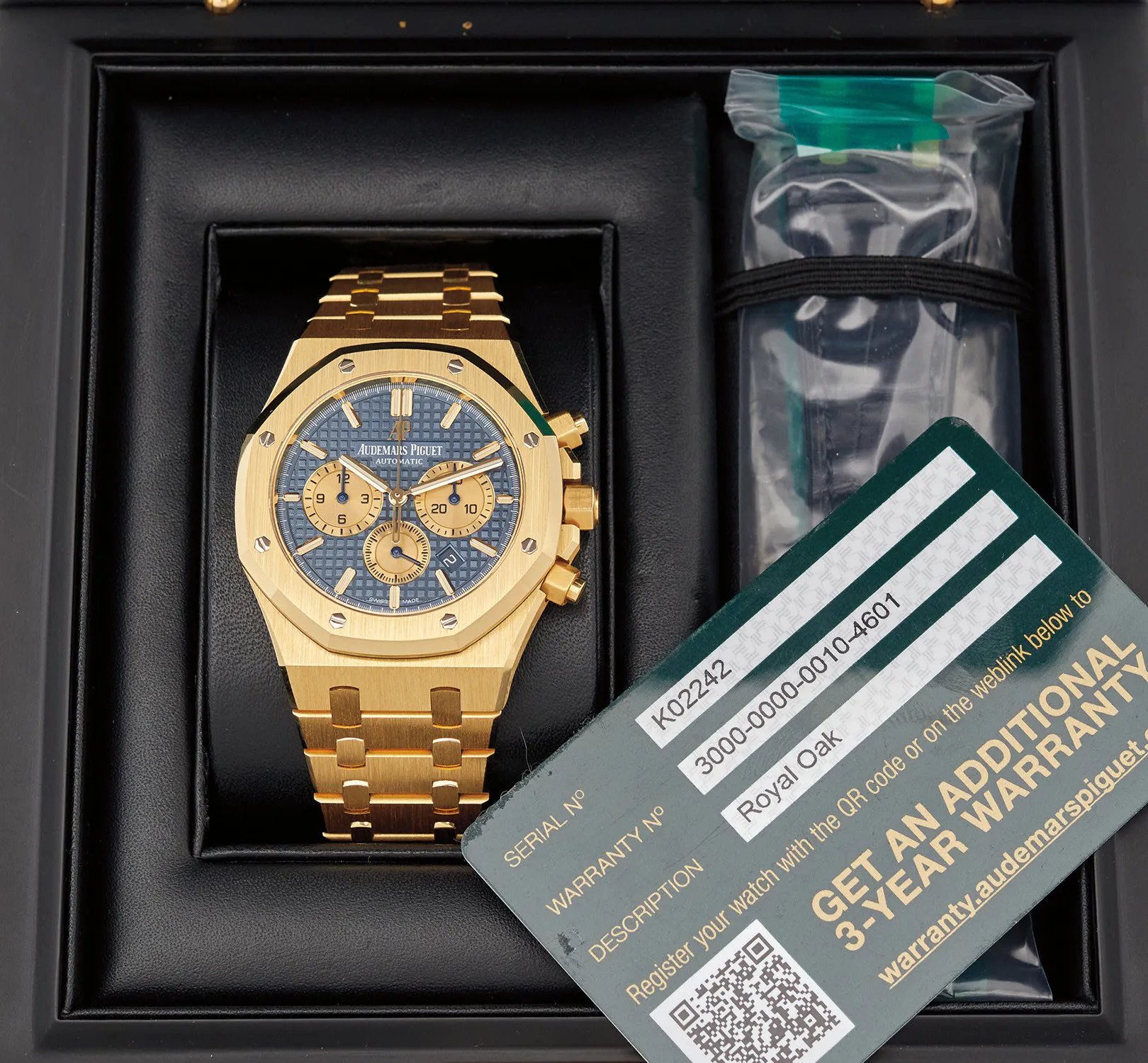 Audemars Piguet Royal Oak Chronograph 26331BA 41mm 18k yellow gold Blue Grande Tapisserie 1