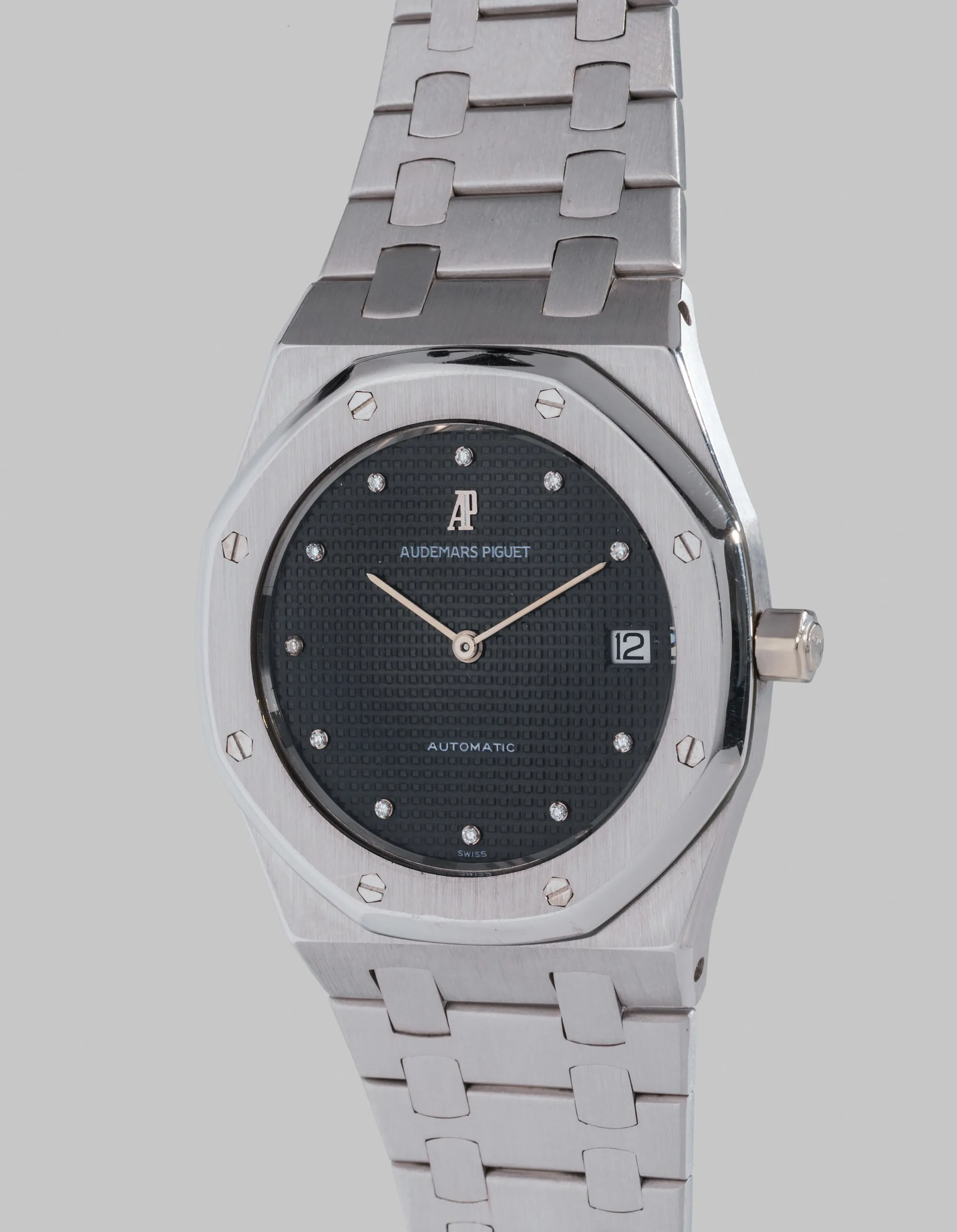 Audemars Piguet Royal Oak Jumbo 5402BC 39mm 18k white gold Black