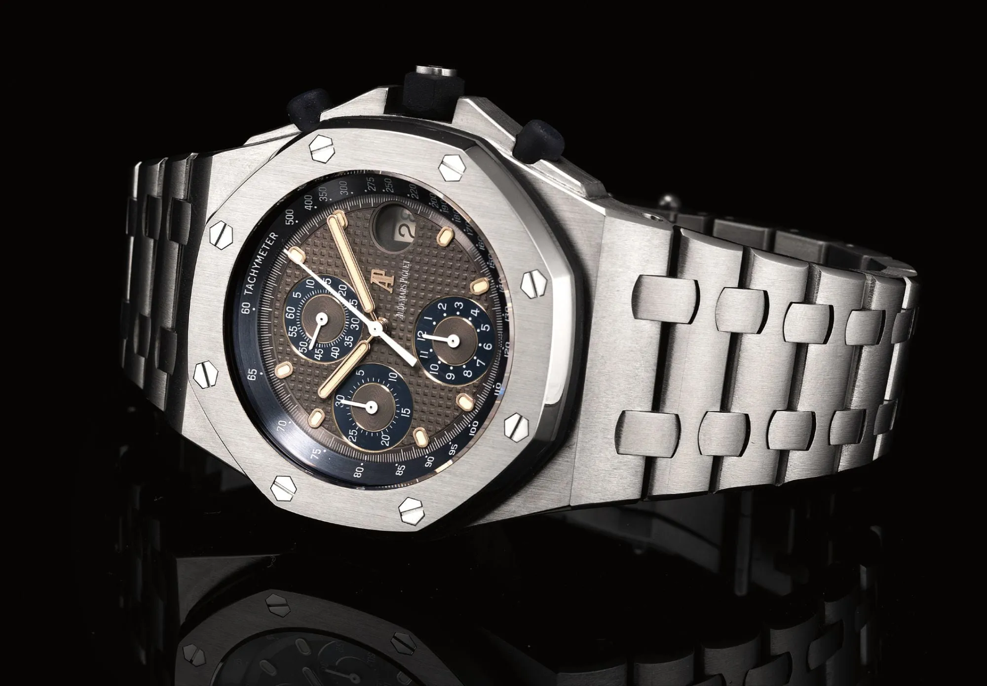 Audemars Piguet Royal Oak Offshore 25721TI 42mm Titanium Brown