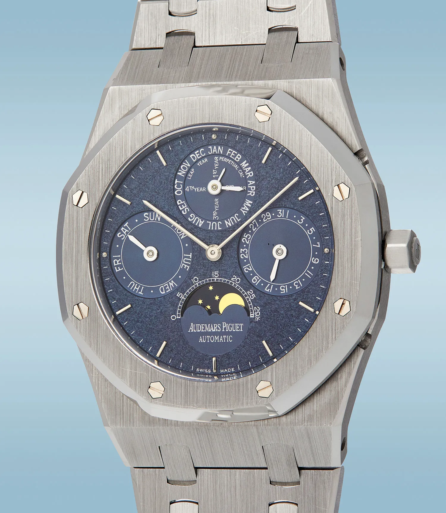 Audemars Piguet Royal Oak Quantième Perpetuel 25820ST.OO.0944ST.03 39mm Stainless steel