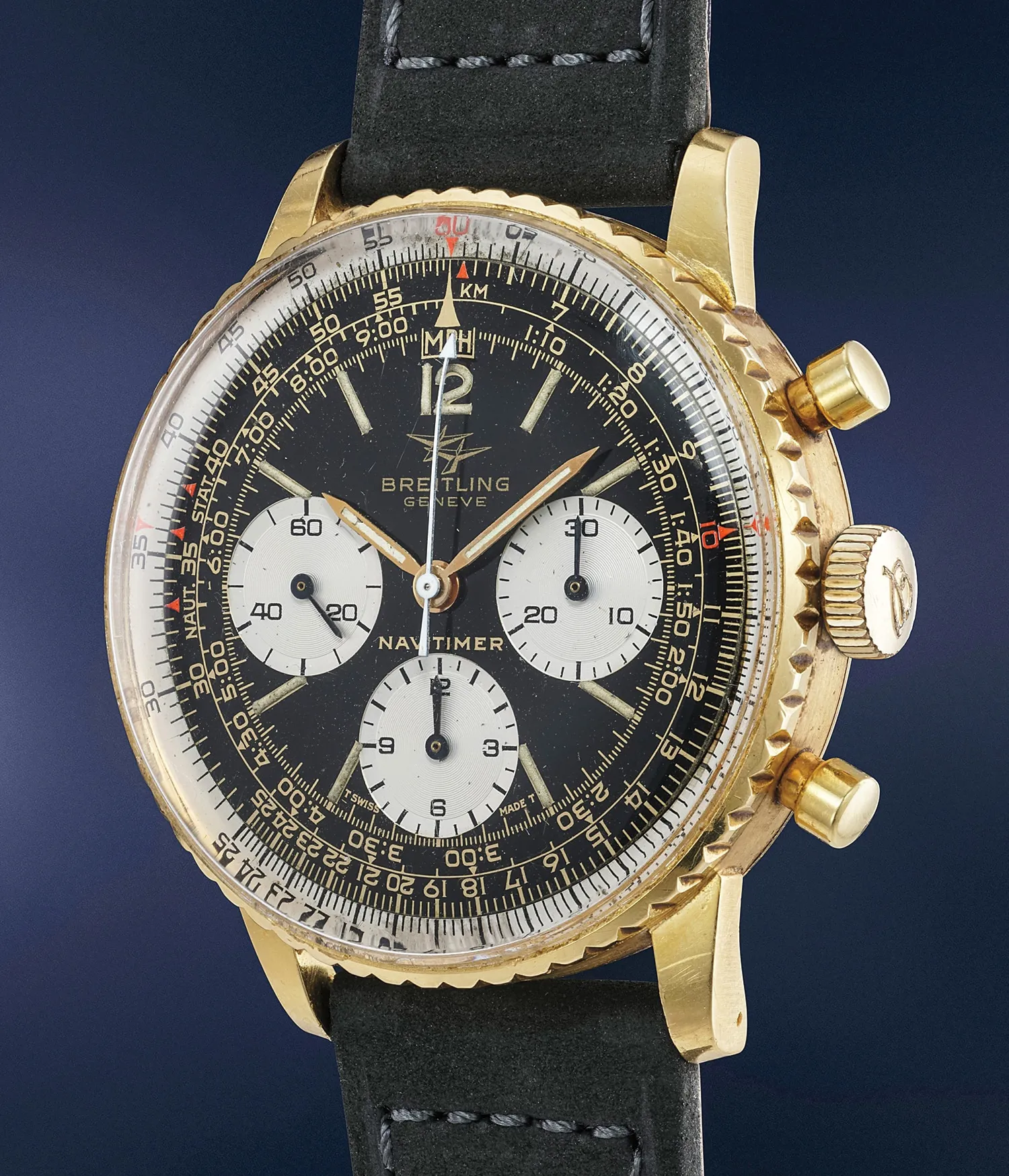 Breitling Navitimer 806 40.5mm 18k yellow gold Black luminous