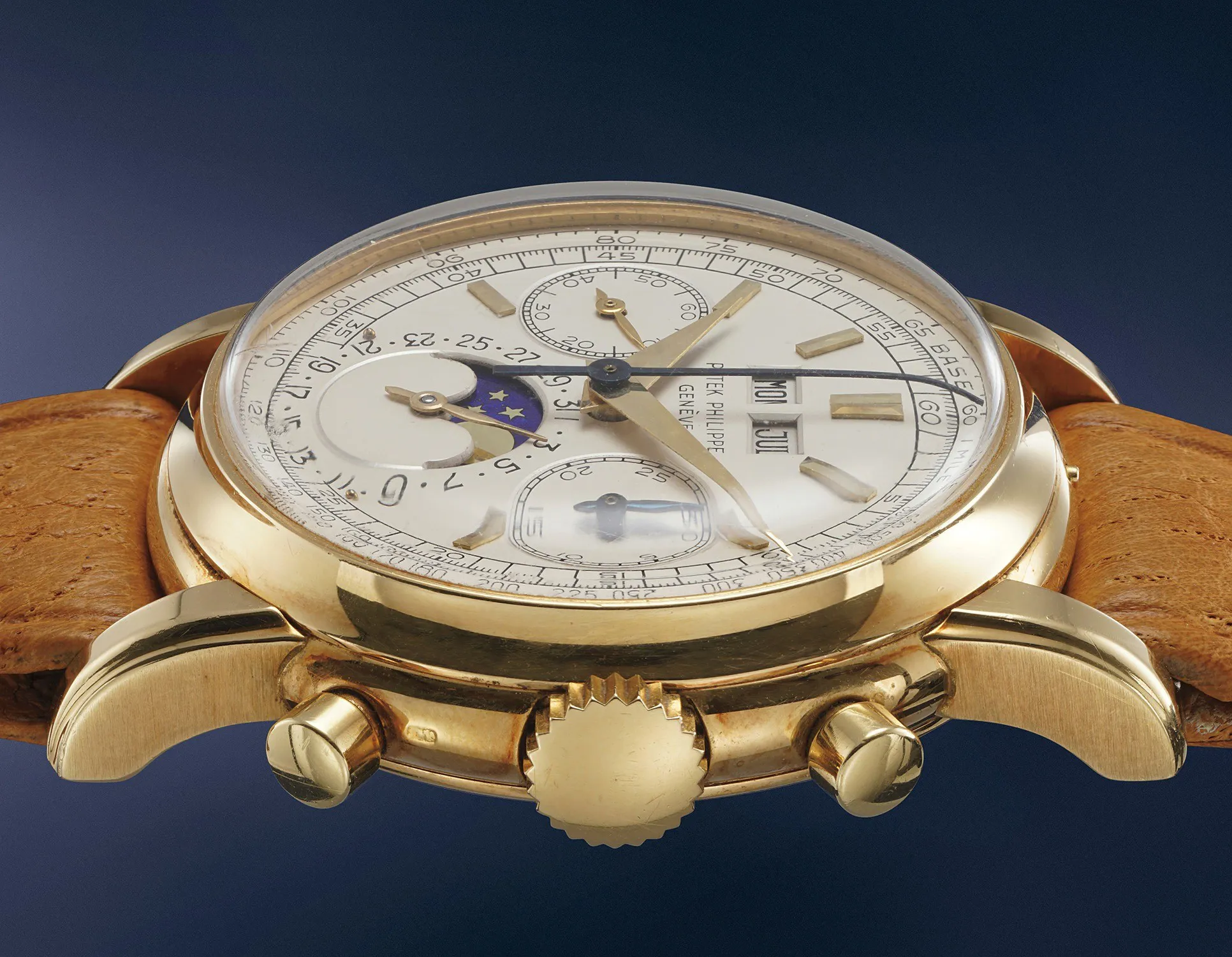 Patek Philippe 2499 37.5mm Yellow gold White 2