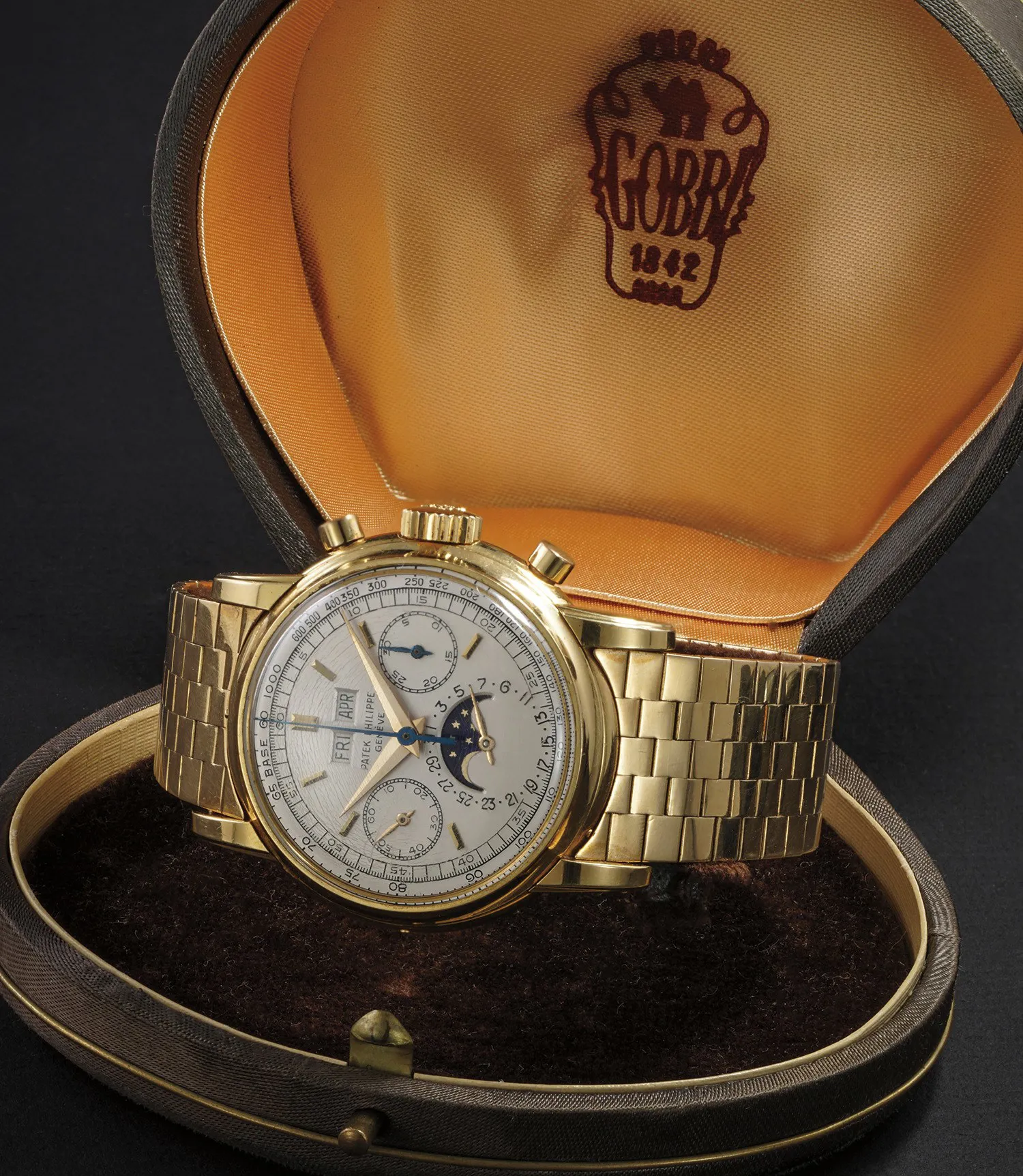 Patek Philippe 2499 37.5mm Yellow gold White 3