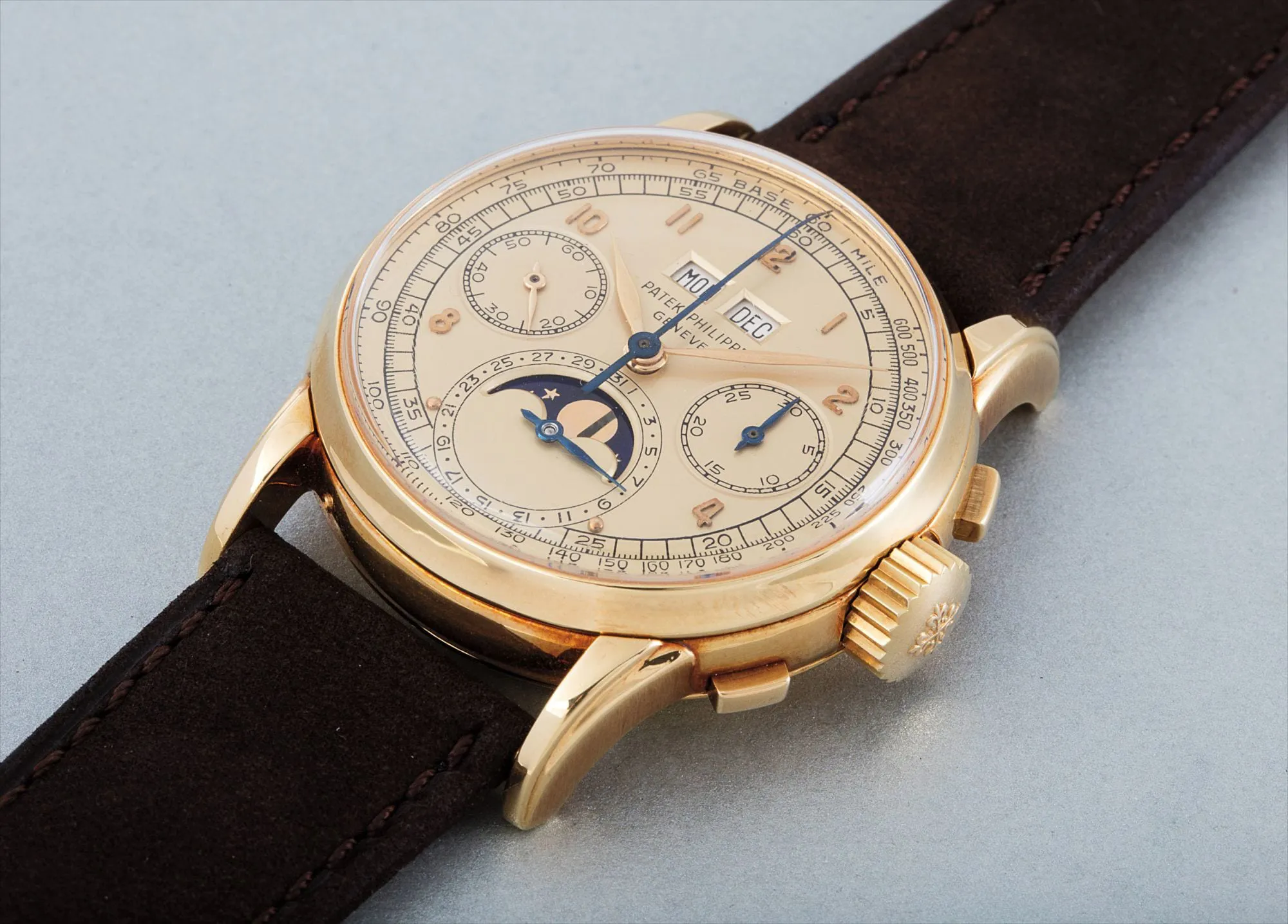 Patek Philippe 2499 36mm Yellow gold Champagne