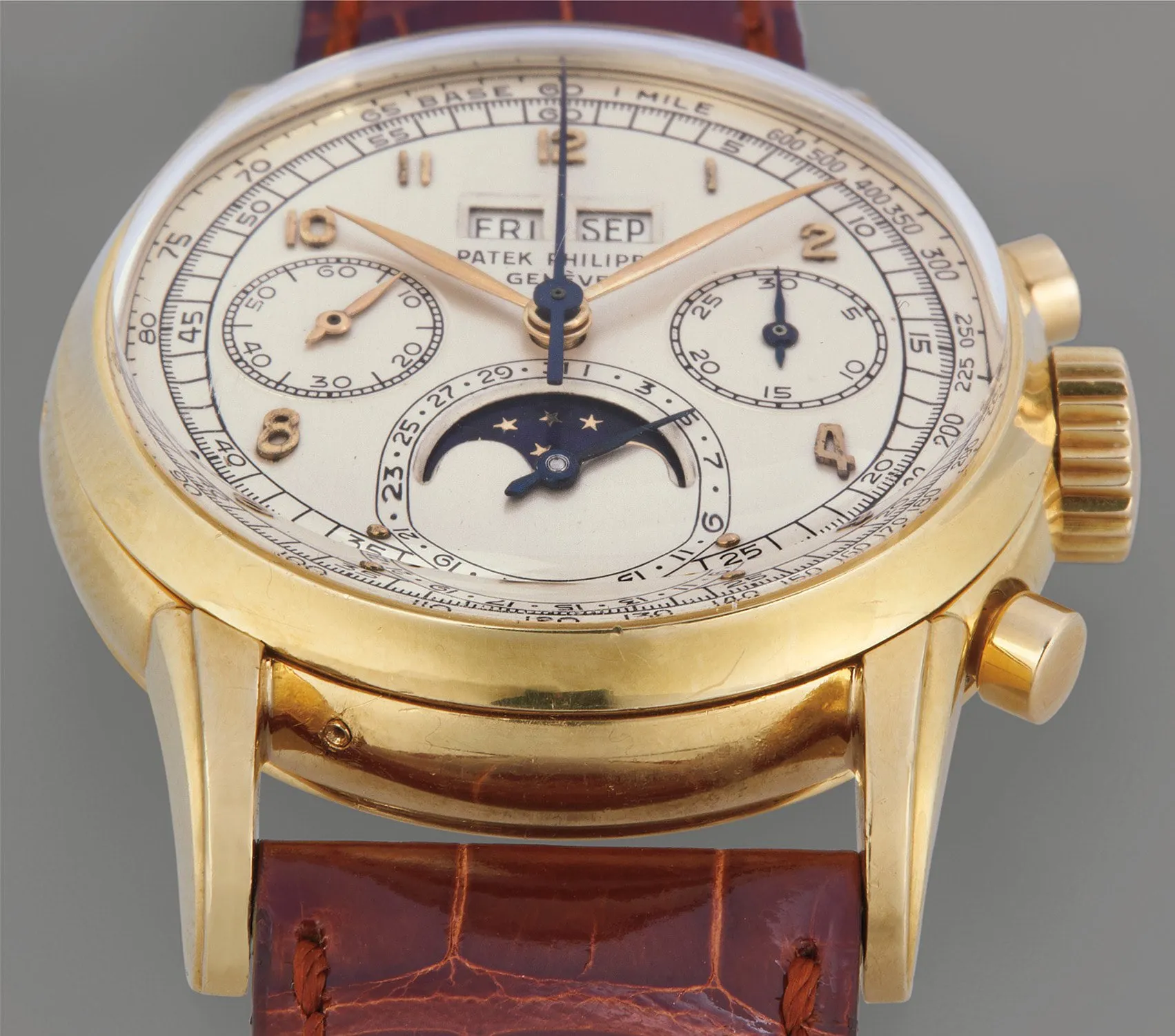 Patek Philippe Perpetual Calendar Chronograph 2499 37.5mm Yellow gold White 4