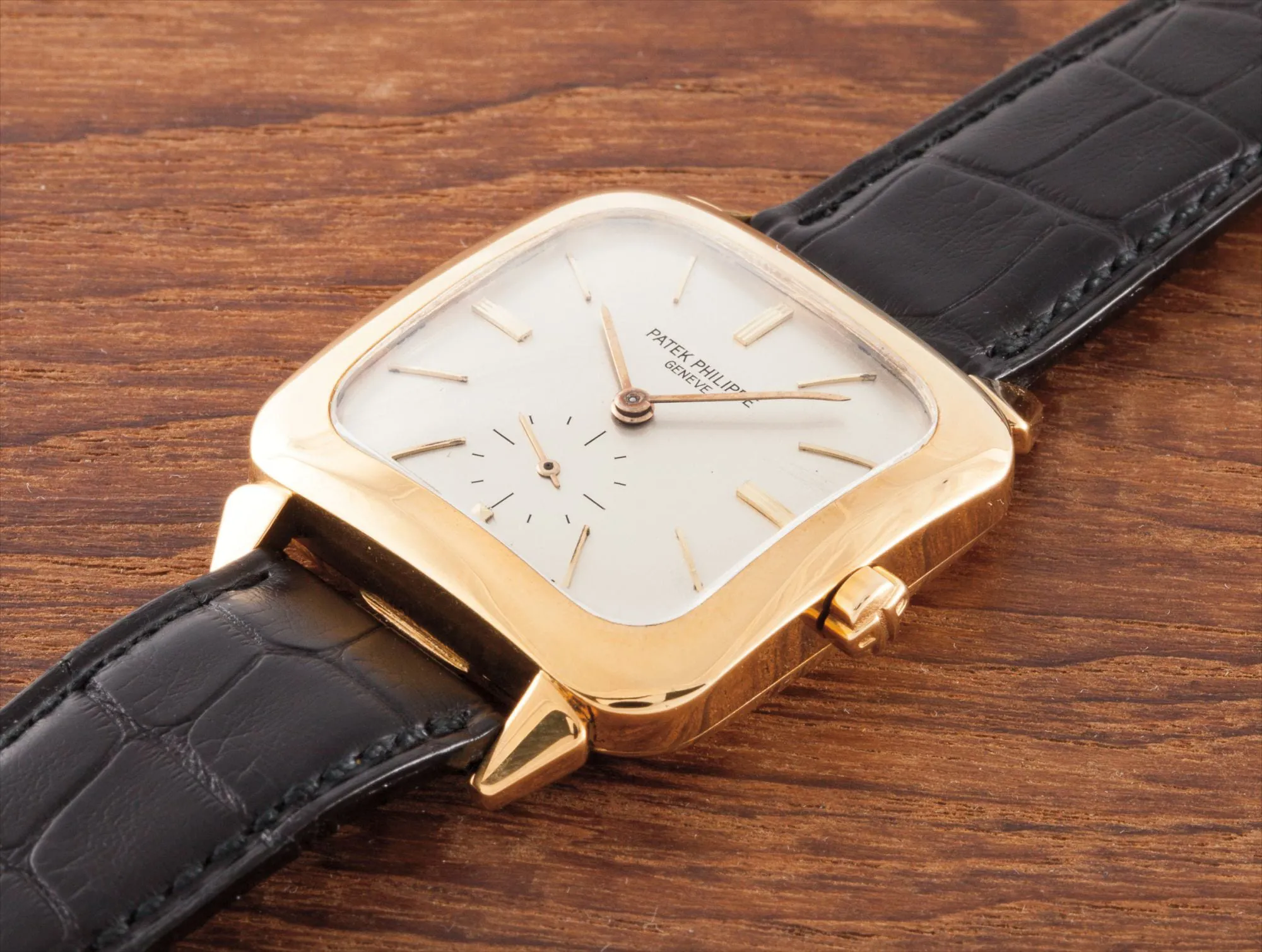 Patek Philippe 2540 32mm Yellow gold White