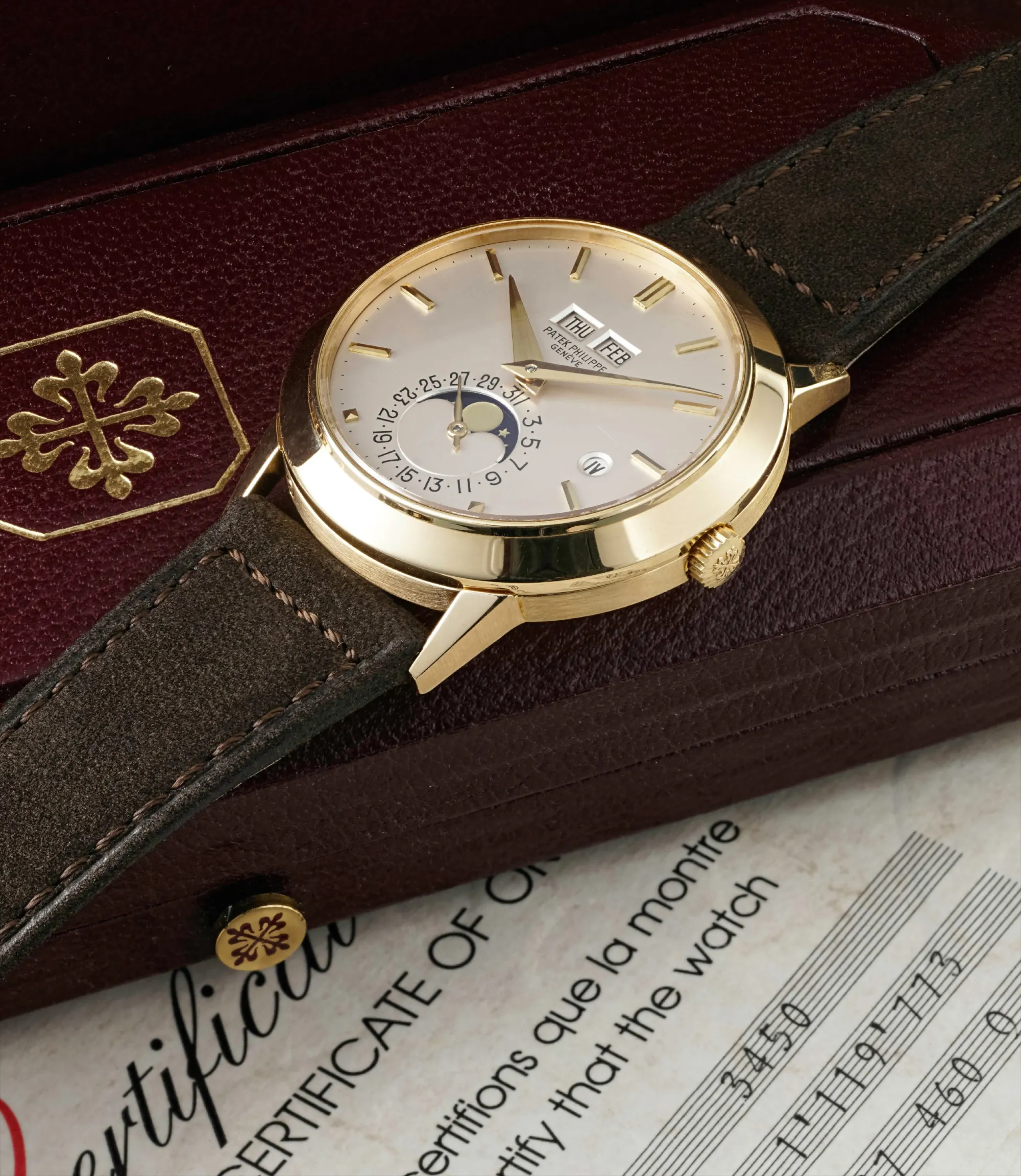 Patek Philippe 3450 37.5mm Yellow gold Champagne