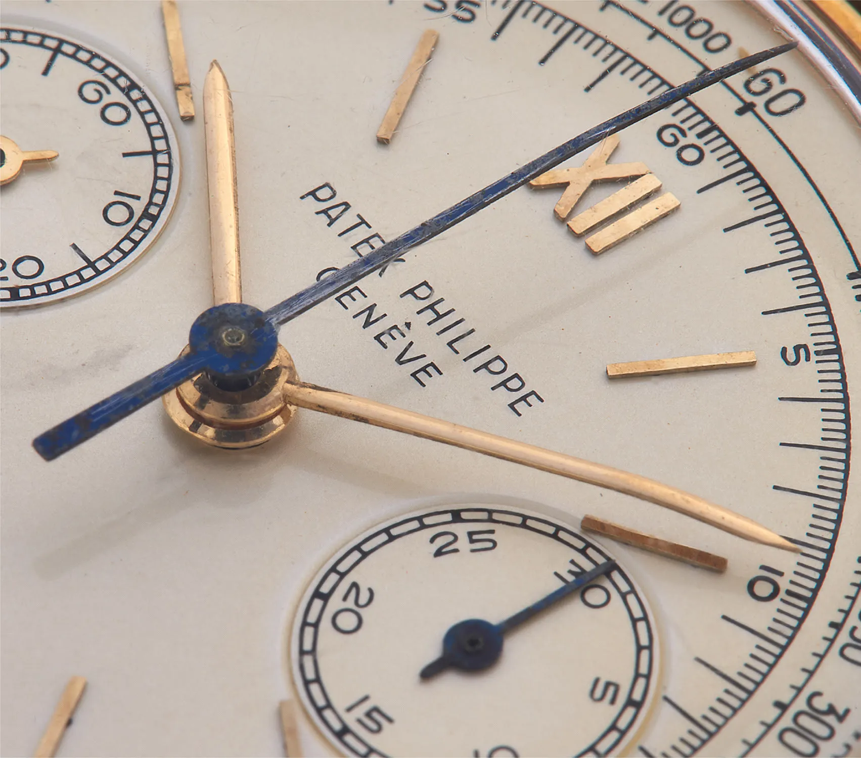 Patek Philippe 530 36.5mm Yellow gold Silver 1