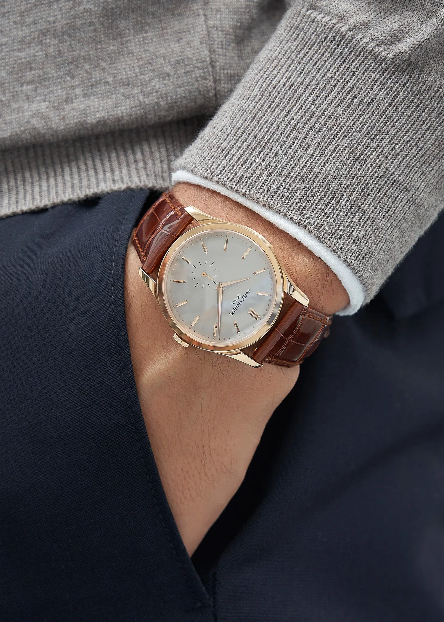 Patek Philippe Calatrava 5196R 37mm Rose gold White 2