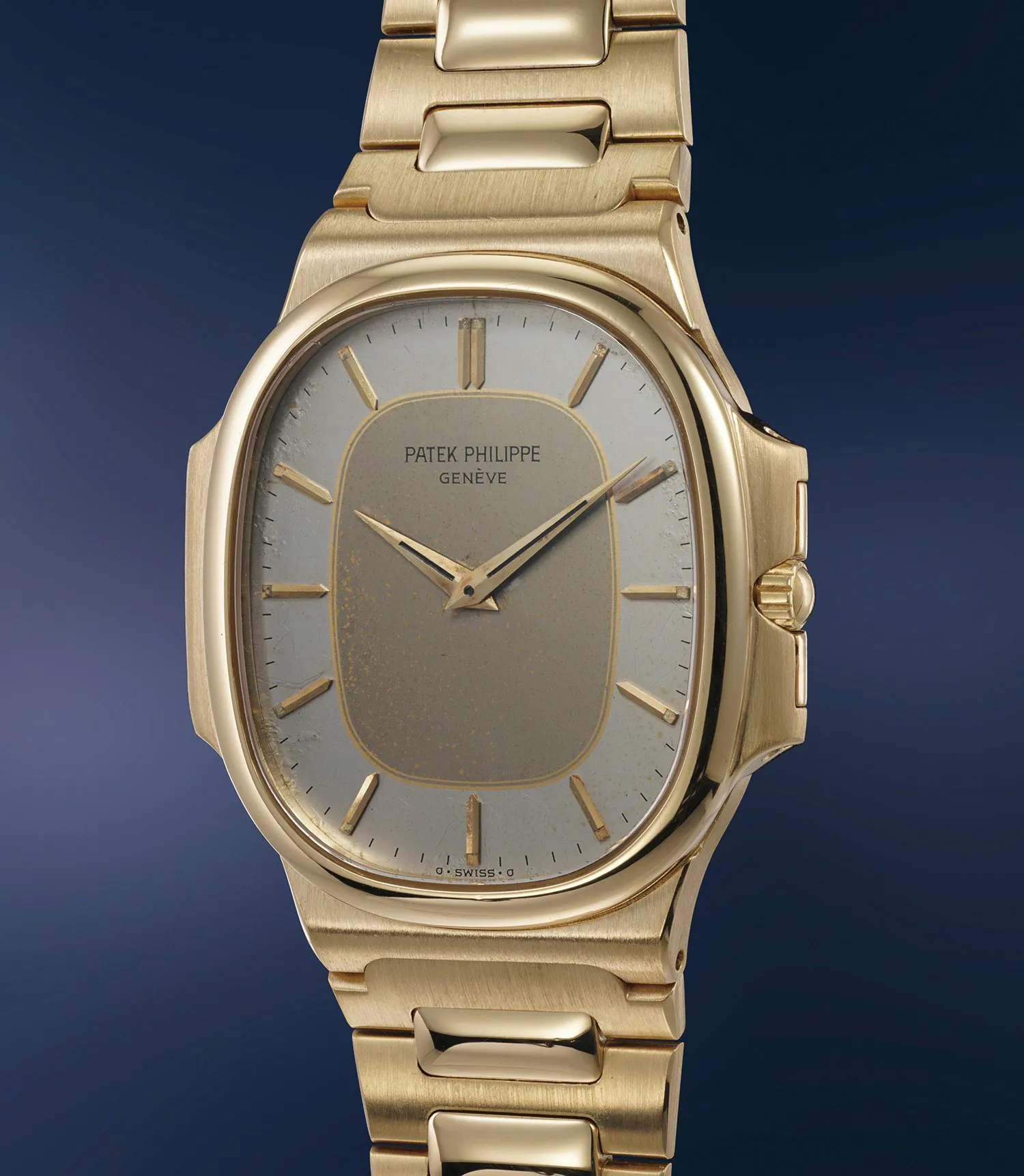 Patek Philippe Nautellipse 3770/011 35mm Yellow gold Two-Tone grey