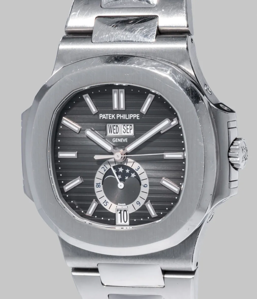 Patek Philippe Nautilus 5726/1A-001 40.5mm Stainless steel Black