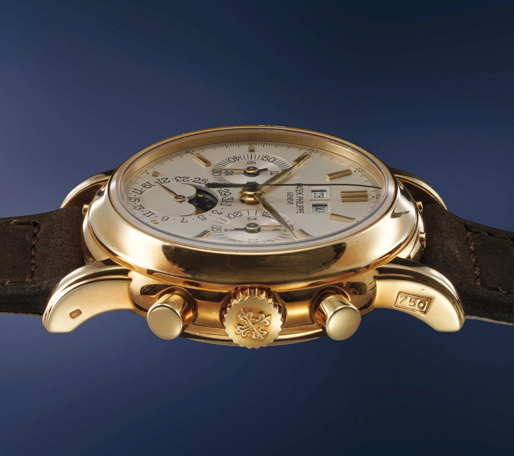 Patek Philippe Perpetual Calendar Chronograph 3971 36mm Yellow gold Silvered 2