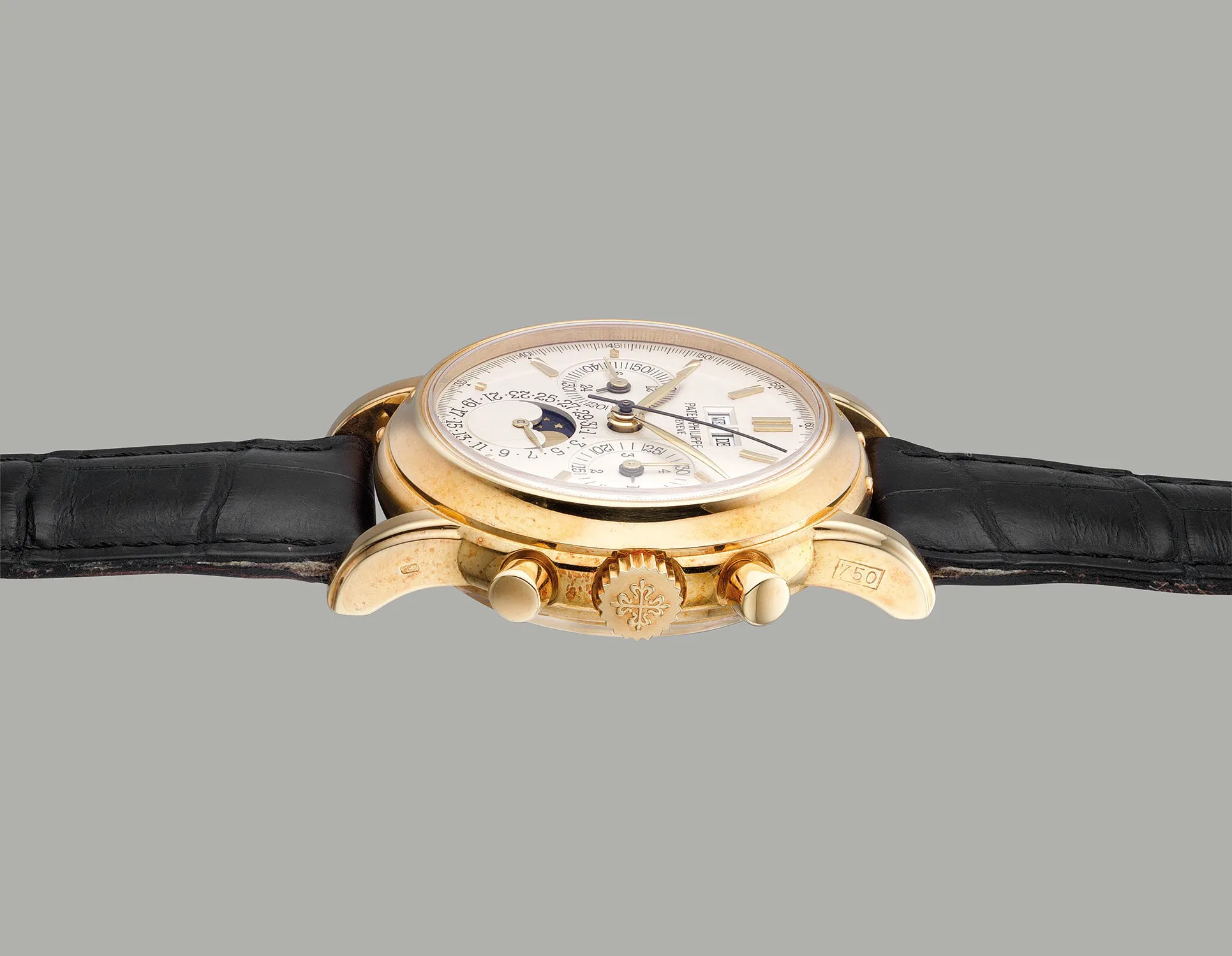 Patek Philippe Perpetual Calendar Chronograph 3971E 36mm Yellow gold Silvered 3